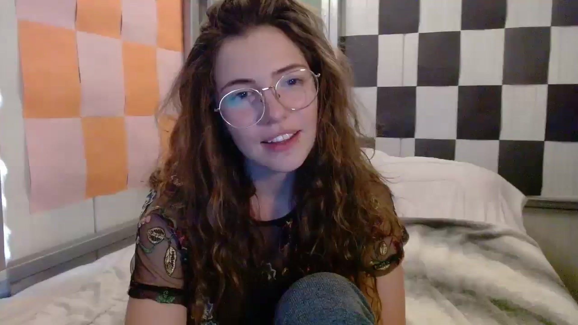 Gallery image thumbnail from Elizabeth005's myfreecams stream on, 09/18/2025, 13:23 image 13 of 20