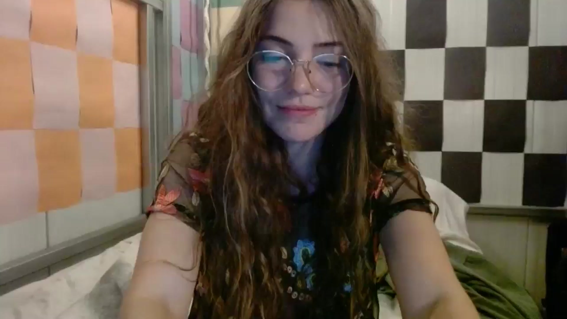 Gallery image thumbnail from Elizabeth005's myfreecams stream on, 09/18/2025, 13:23 image 1 of 20