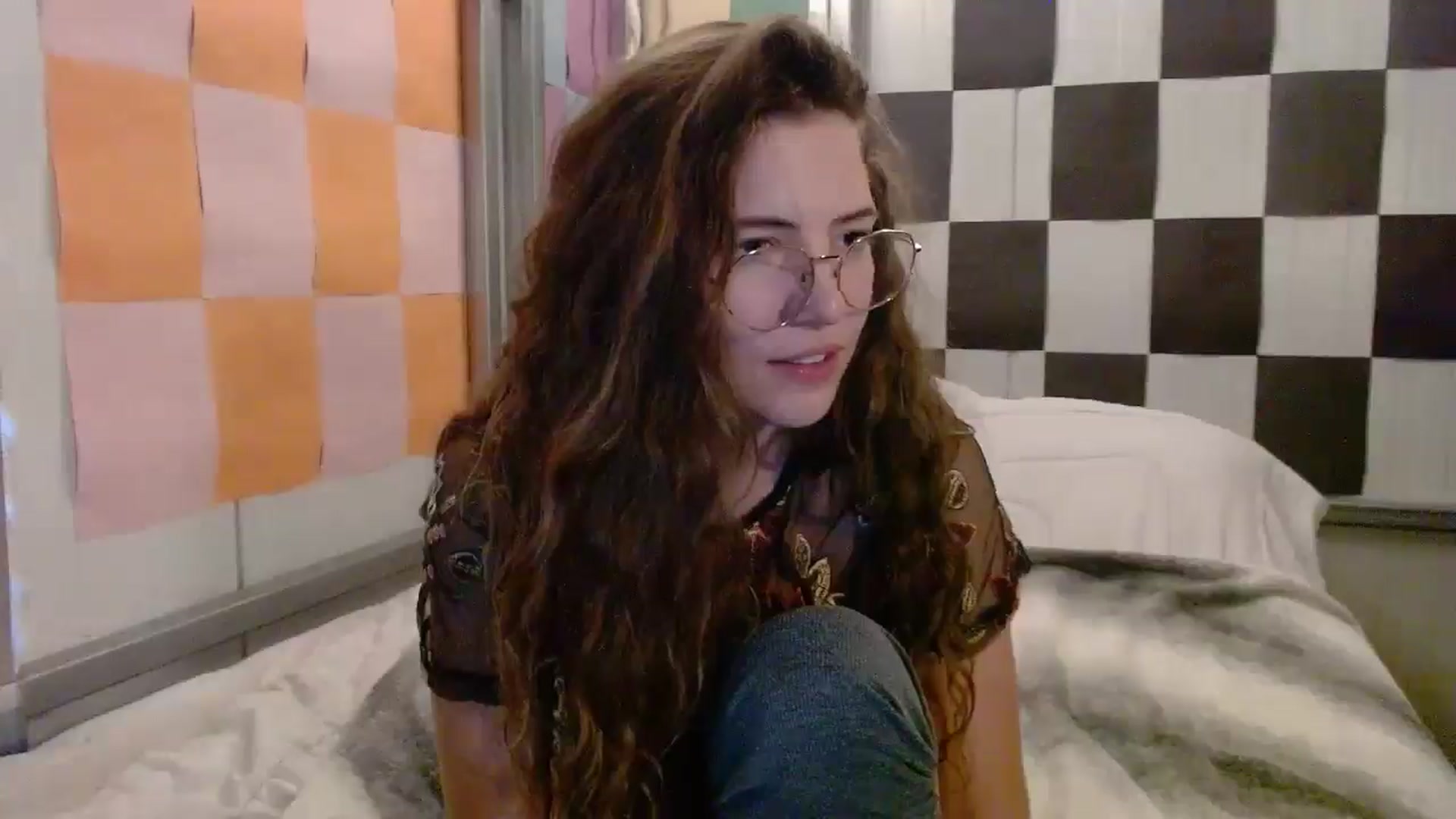 Gallery image thumbnail from Elizabeth005's myfreecams stream on, 09/18/2025, 13:23 image 10 of 20
