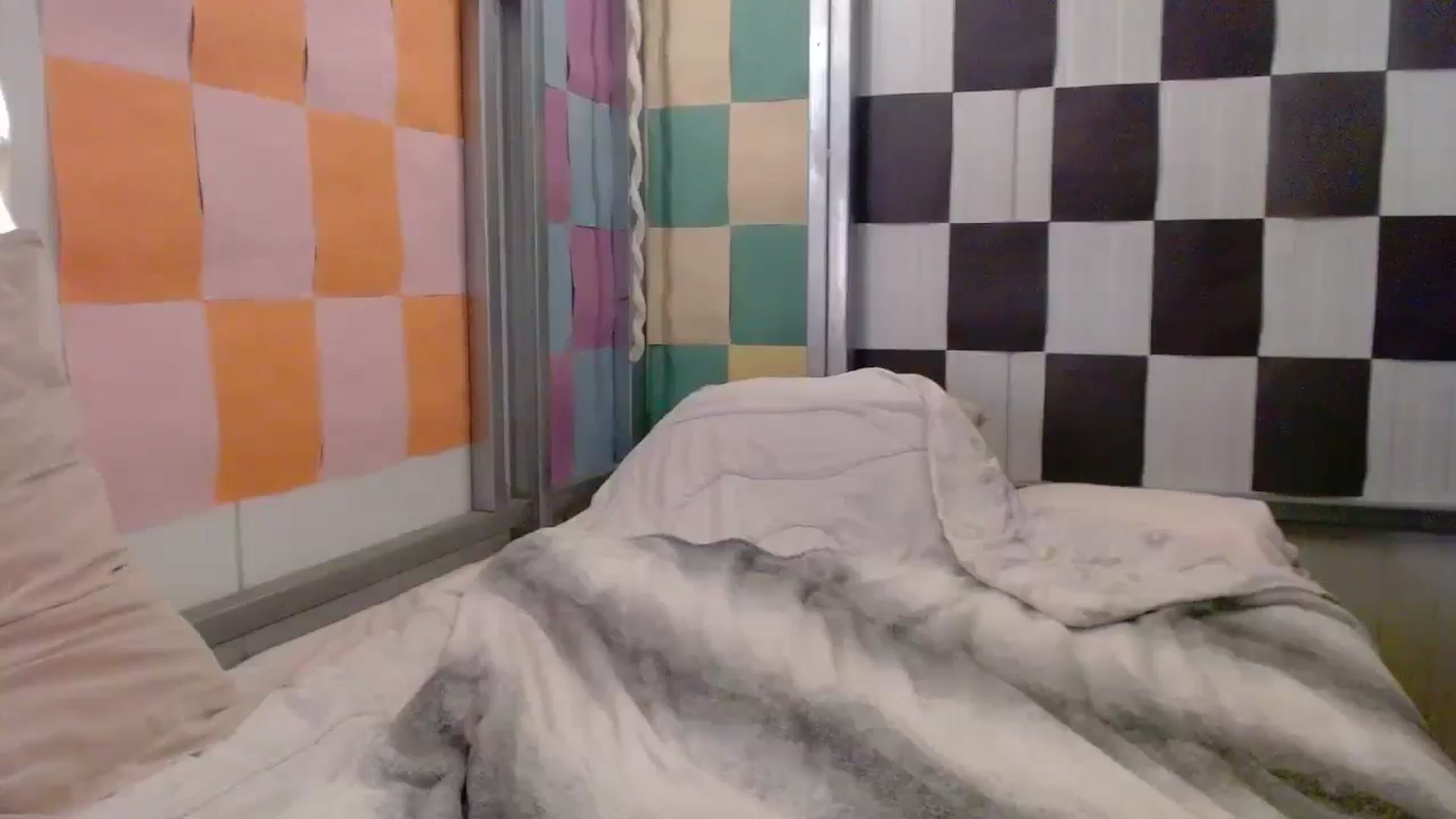 Gallery image thumbnail from Elizabeth005's myfreecams stream on, 09/18/2025, 13:23 image 18 of 20