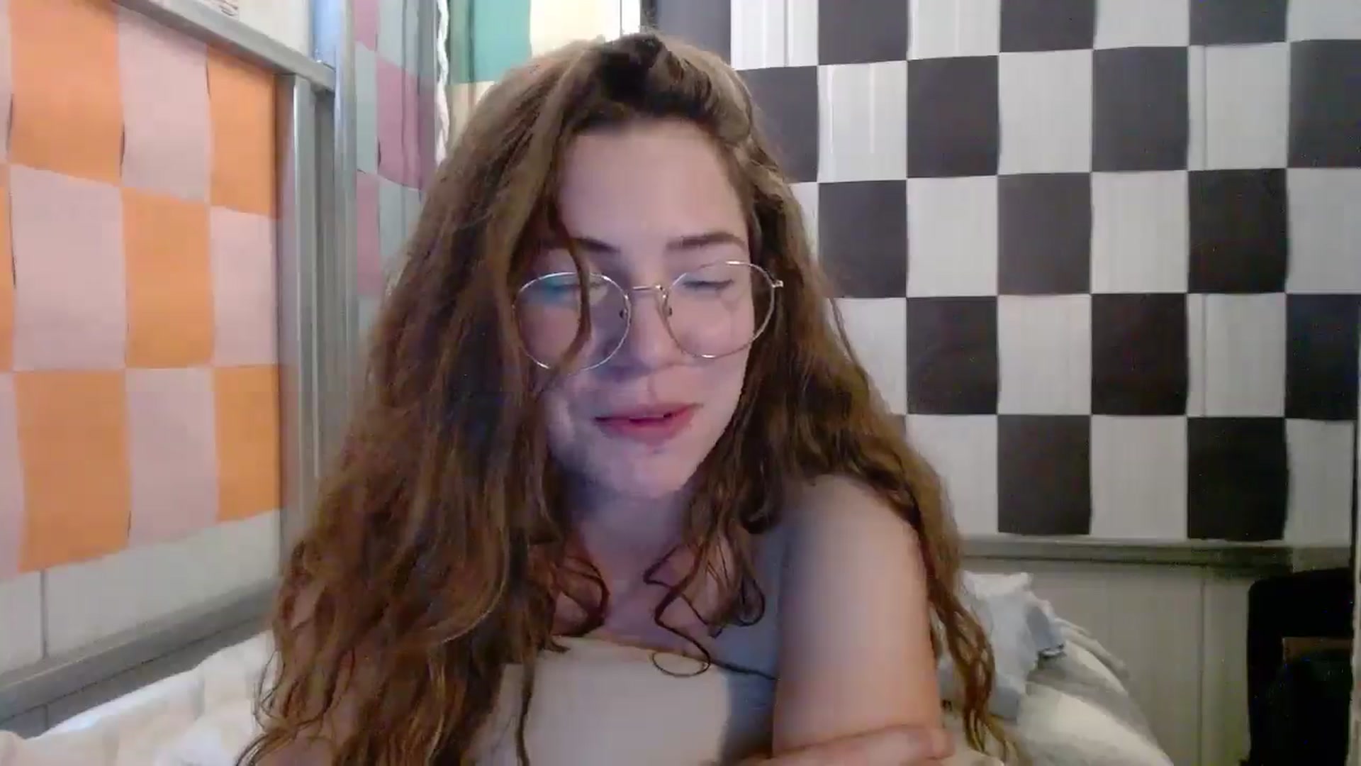 Gallery image thumbnail from Elizabeth005's myfreecams stream on, 09/18/2025, 15:05 image 20 of 20