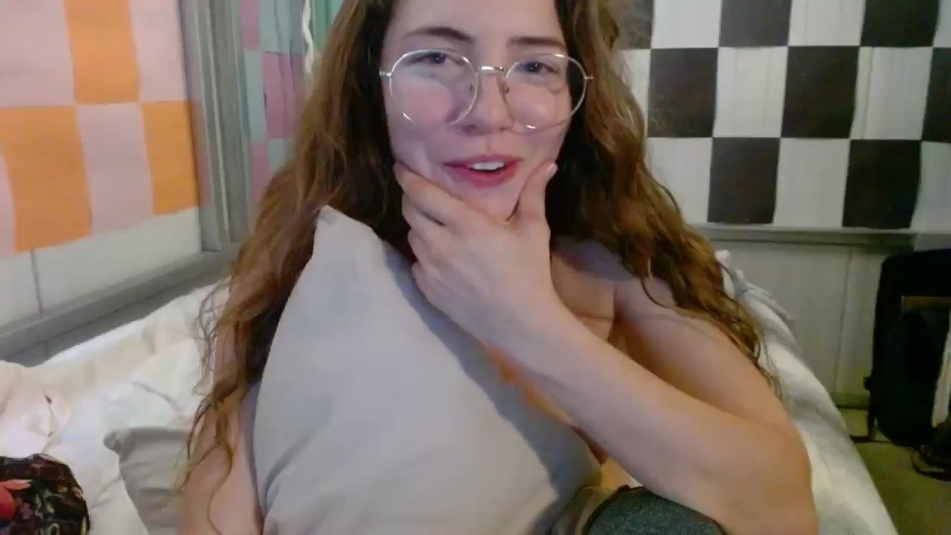 Gallery image thumbnail from Elizabeth005's myfreecams stream on, 09/18/2025, 15:39 image 6 of 20