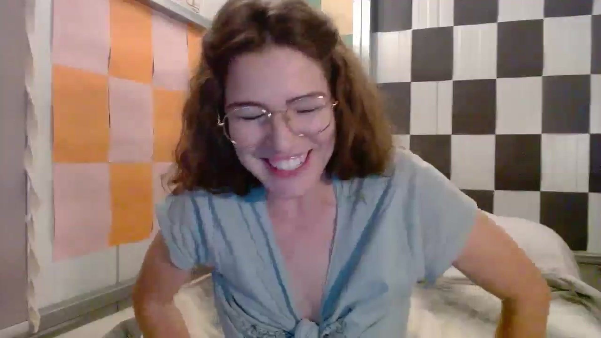 Gallery image thumbnail from Elizabeth005's myfreecams stream on, 09/20/2025, 07:06 image 14 of 20