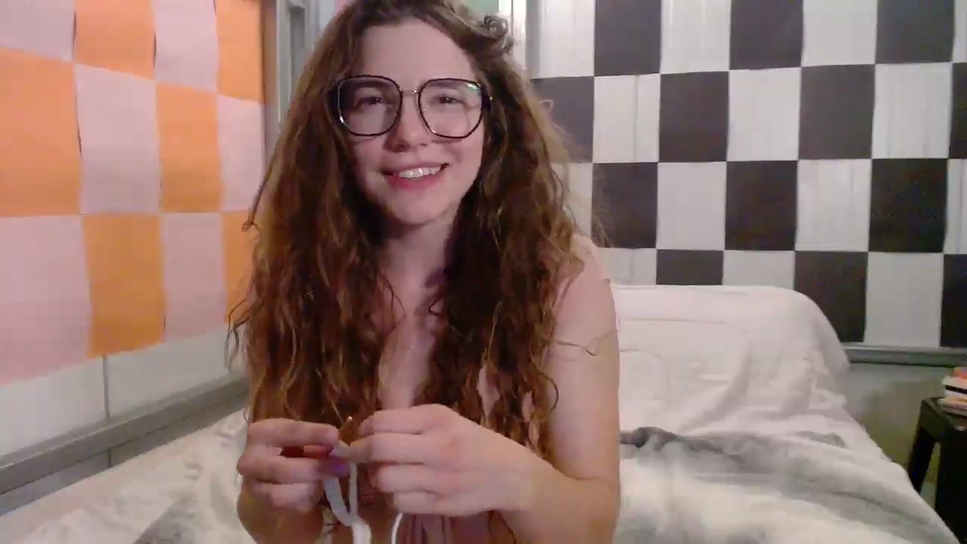 Gallery image thumbnail from Elizabeth005's myfreecams stream on, 09/22/2025, 12:05 image 3 of 20