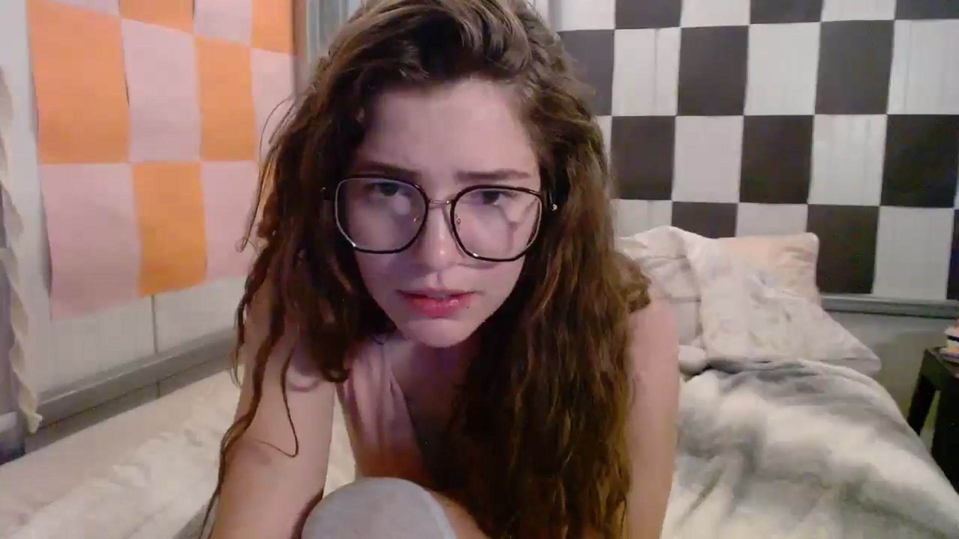 Gallery image thumbnail from Elizabeth005's myfreecams stream on, 09/22/2025, 12:05 image 14 of 20