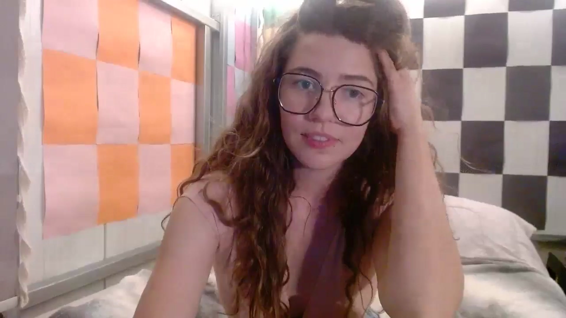 Gallery image thumbnail from Elizabeth005's myfreecams stream on, 09/26/2025, 09:49 image 14 of 20