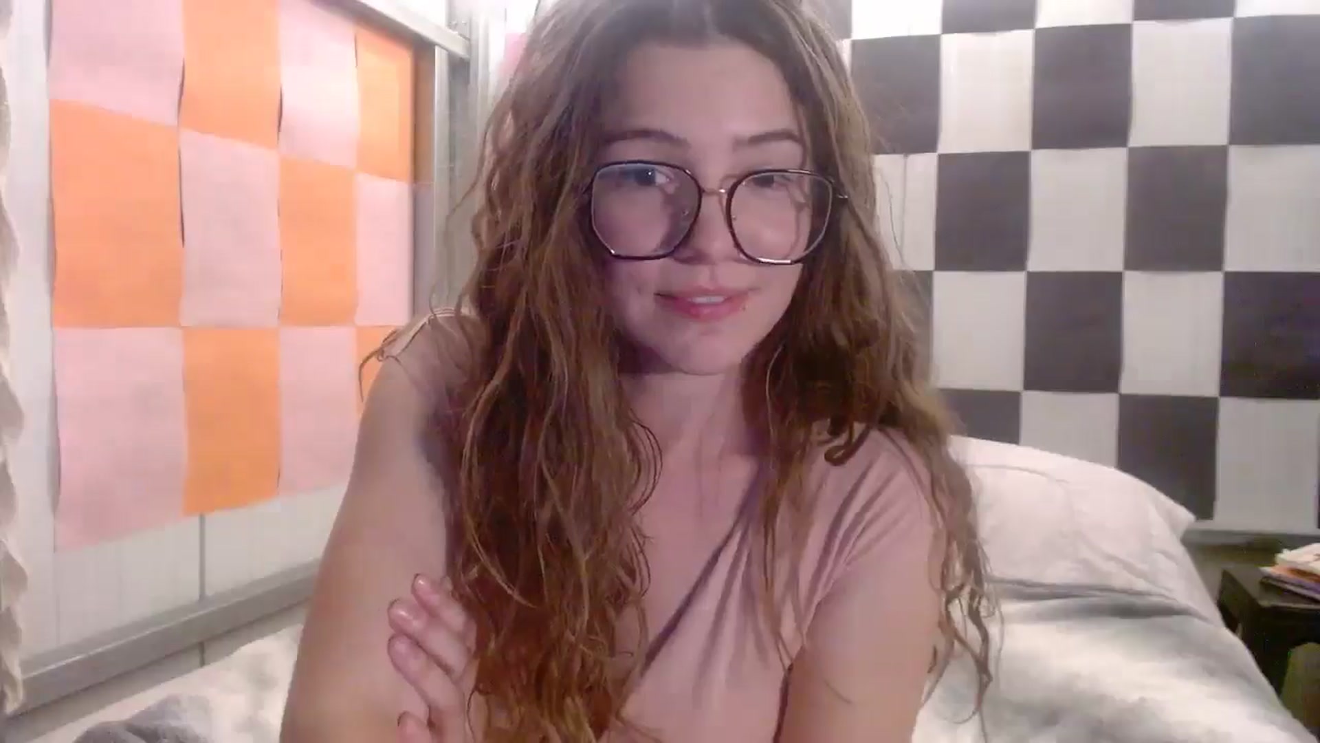 Gallery image thumbnail from Elizabeth005's myfreecams stream on, 09/26/2025, 09:49 image 19 of 20