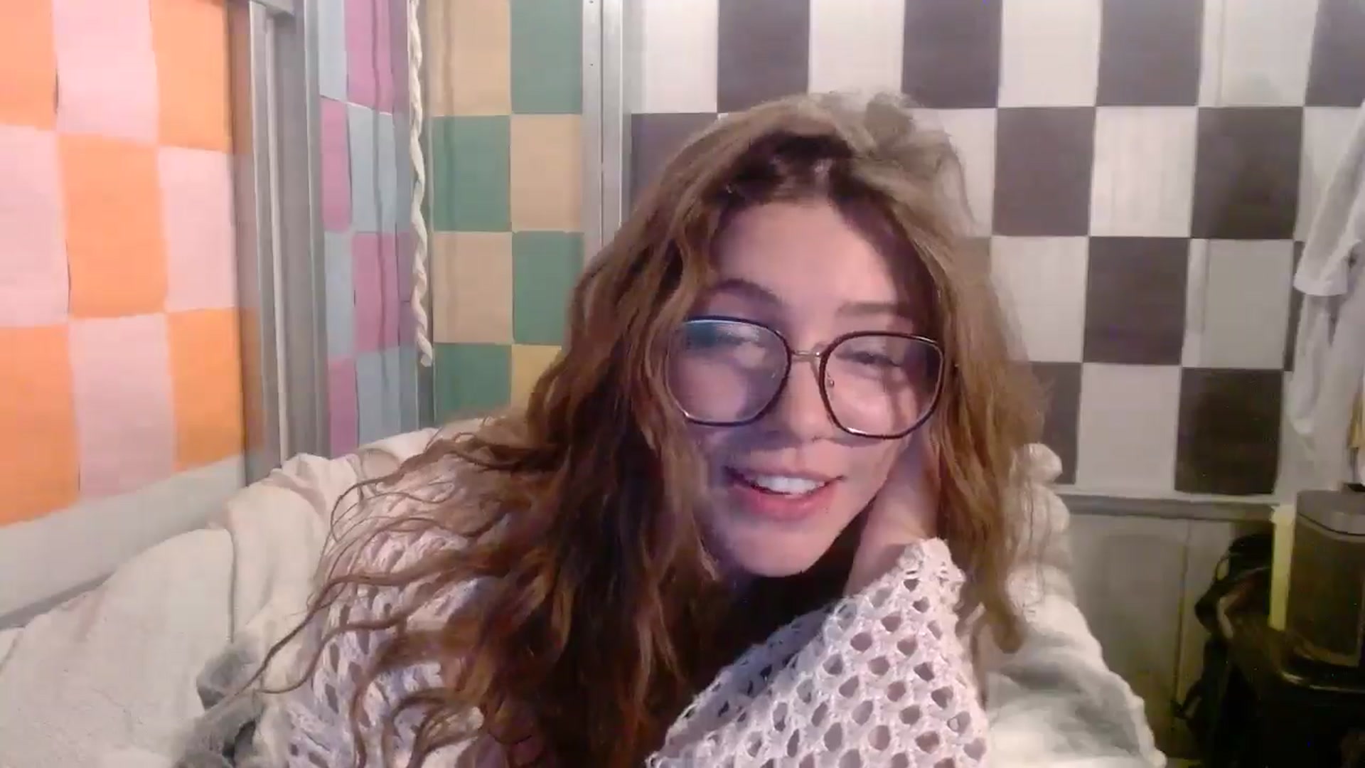 Gallery image thumbnail from Elizabeth005's myfreecams stream on, 11/10/2025, 08:08 image 18 of 20