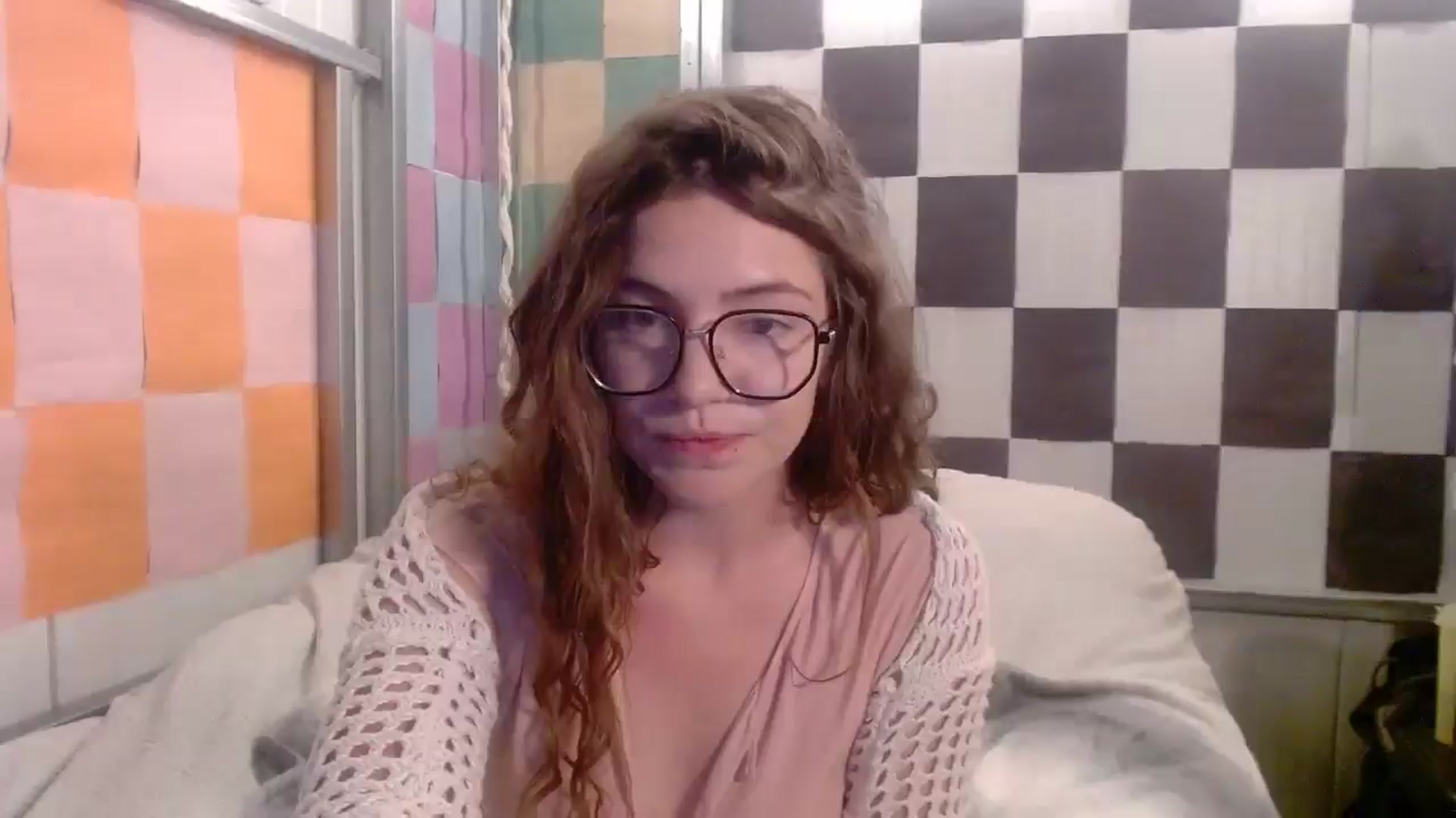 Gallery image thumbnail from Elizabeth005's myfreecams stream on, 11/10/2025, 08:08 image 9 of 20