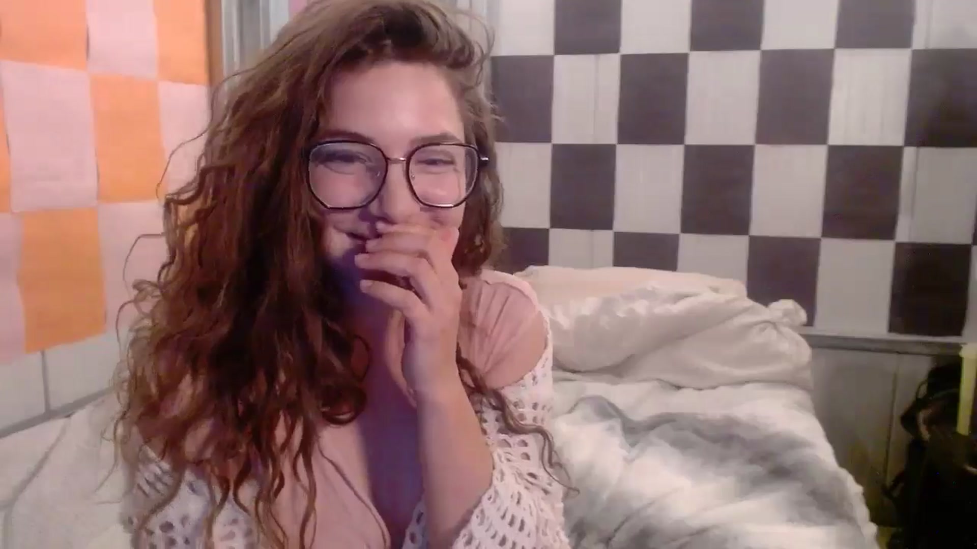 Gallery image thumbnail from Elizabeth005's myfreecams stream on, 11/10/2025, 08:40 image 19 of 20