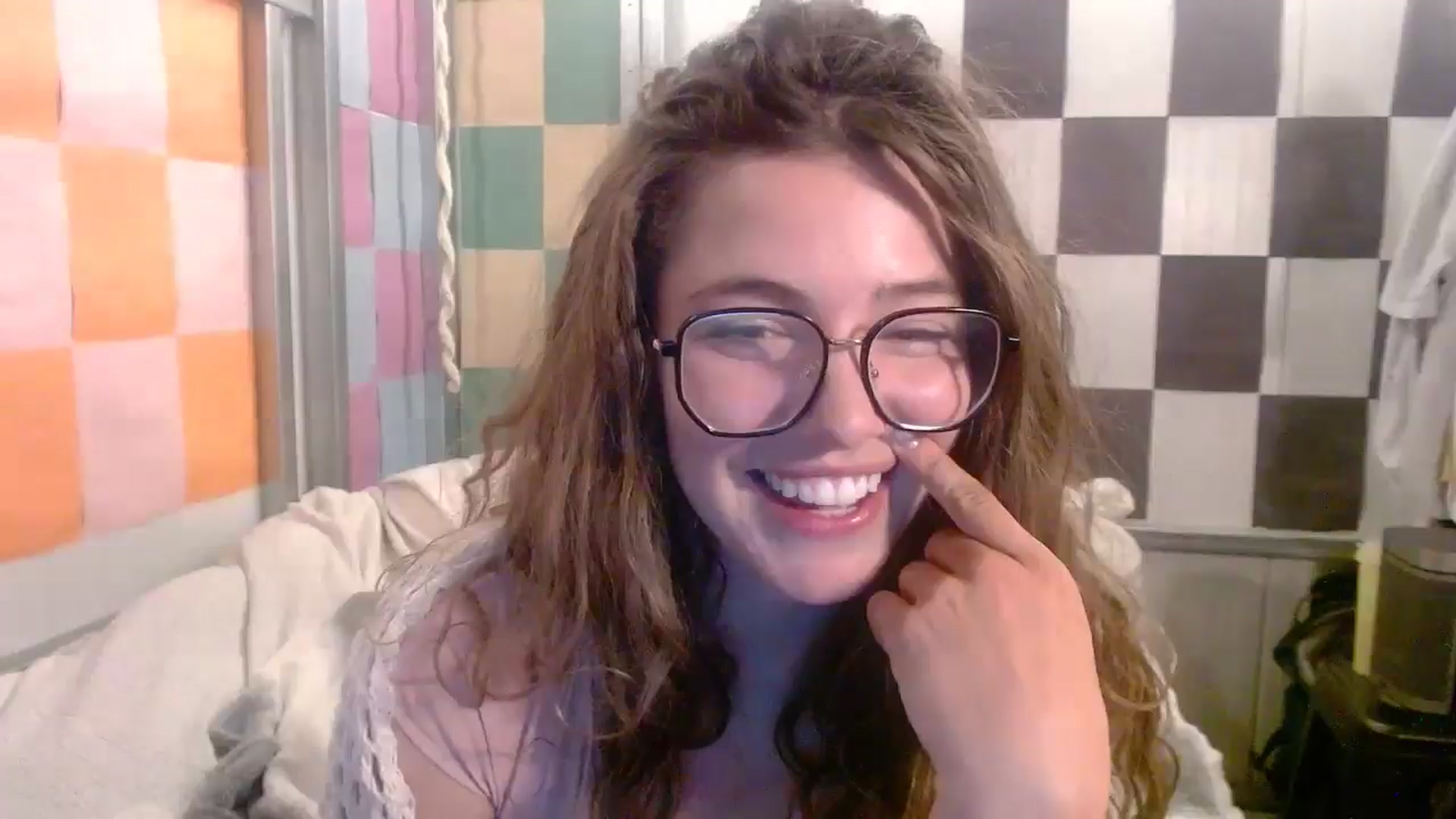 Gallery image thumbnail from Elizabeth005's myfreecams stream on, 11/10/2025, 08:40 image 11 of 20