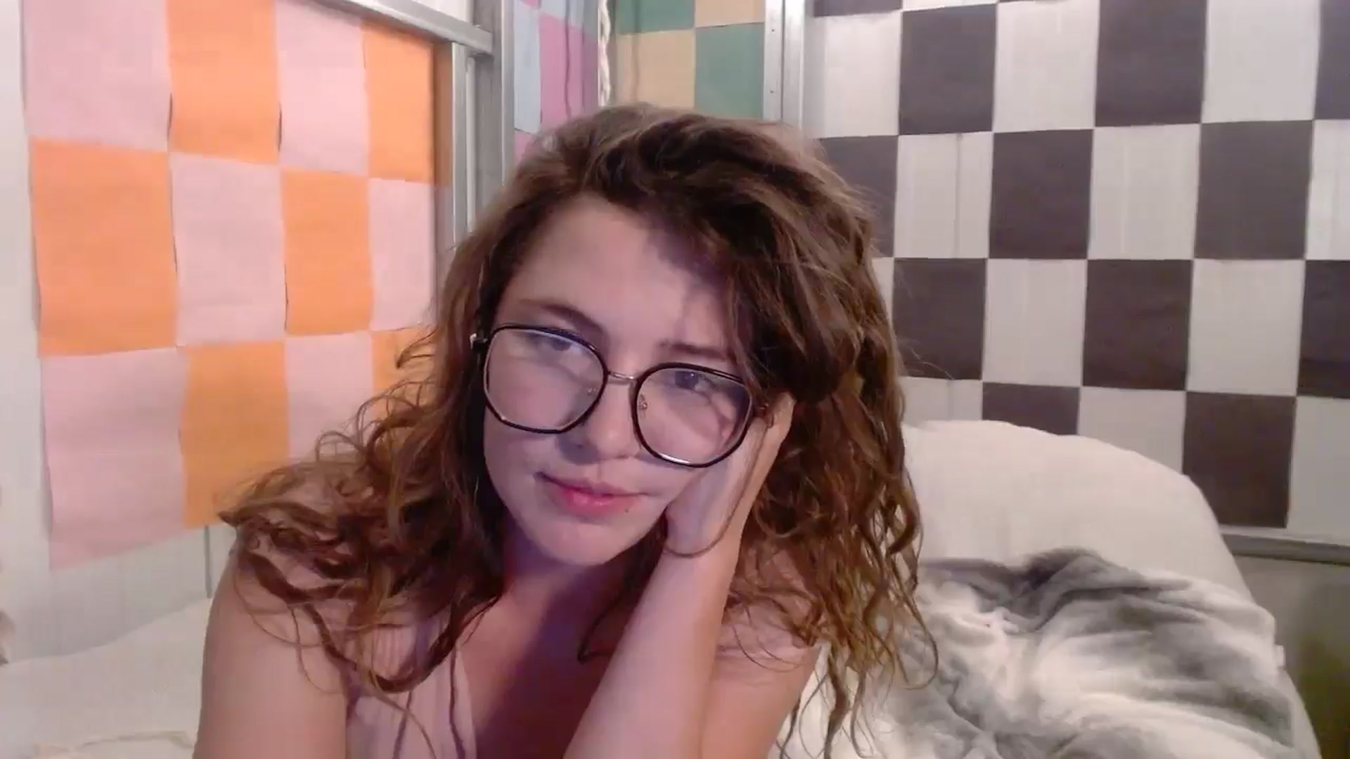 Gallery image thumbnail from Elizabeth005's myfreecams stream on, 11/10/2025, 09:04 image 18 of 20