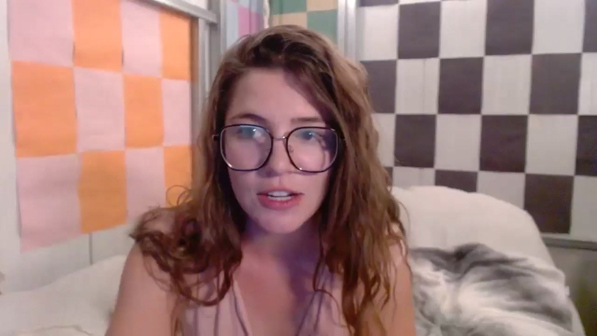 Gallery image thumbnail from Elizabeth005's myfreecams stream on, 11/10/2025, 09:04 image 20 of 20