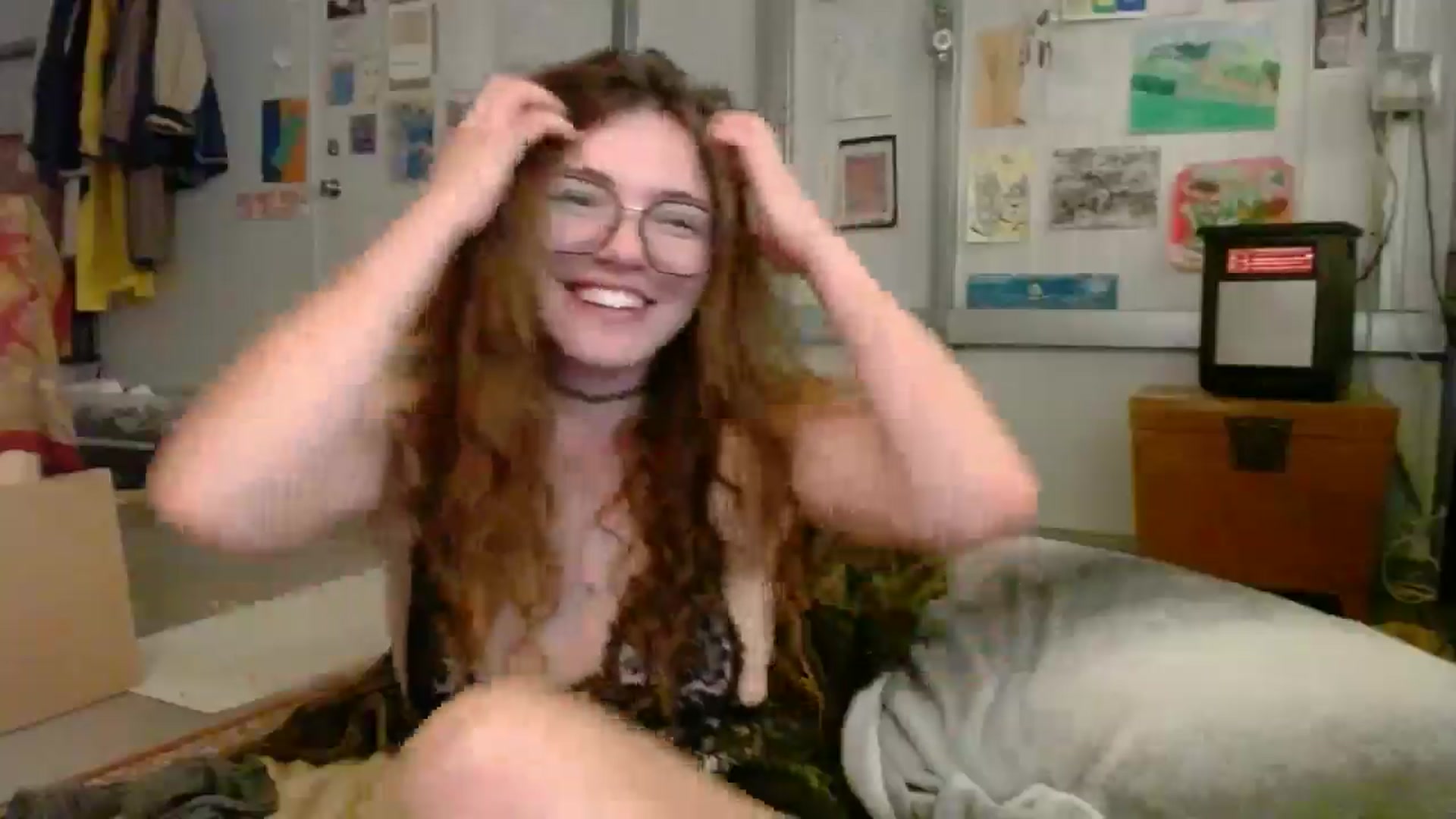 Gallery image thumbnail from Elizabeth005's myfreecams stream on, 04/03/2026, 10:57 image 6 of 20