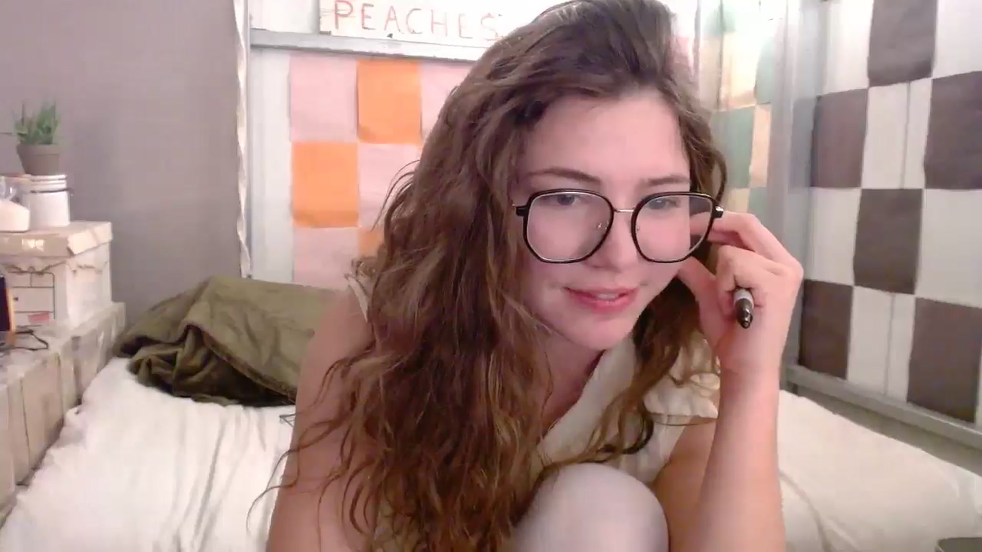 Gallery image thumbnail from Elizabeth005's myfreecams stream on, 04/09/2026, 09:25 image 9 of 20