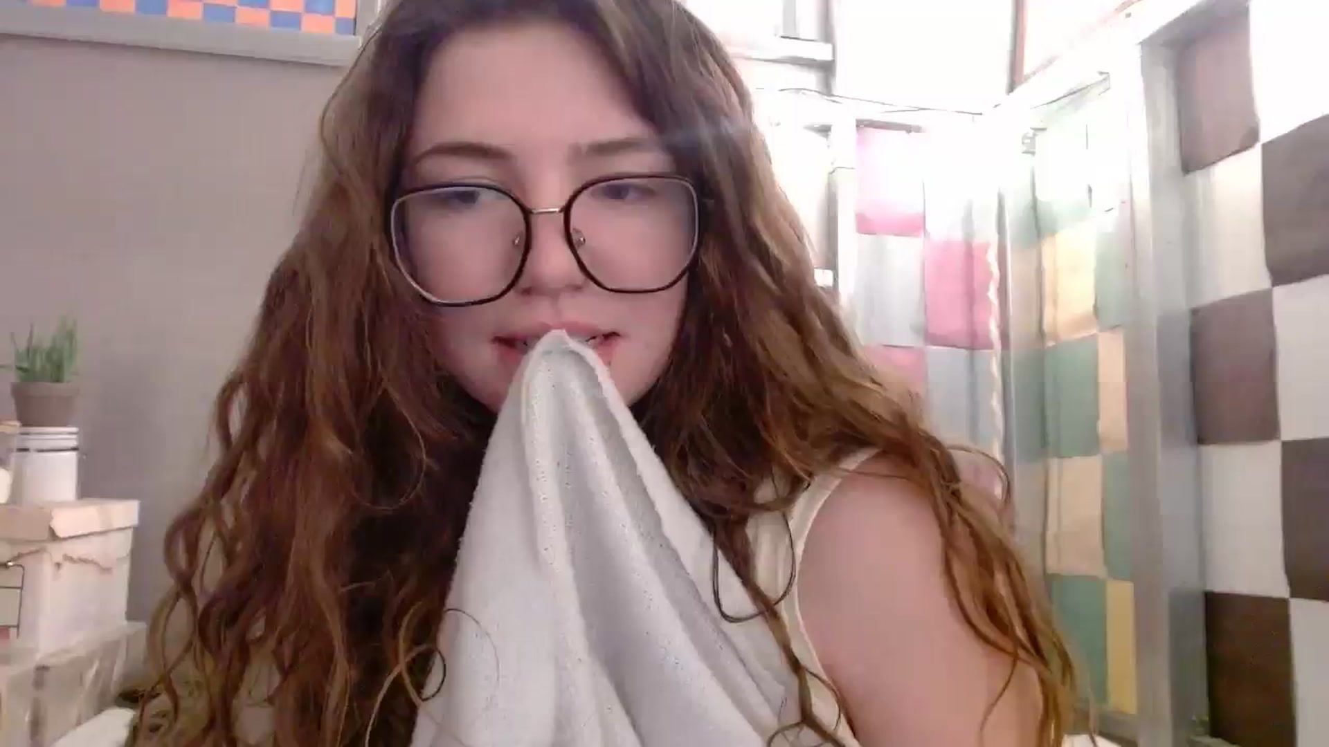Gallery image thumbnail from Elizabeth005's myfreecams stream on, 04/09/2026, 11:02 image 1 of 20