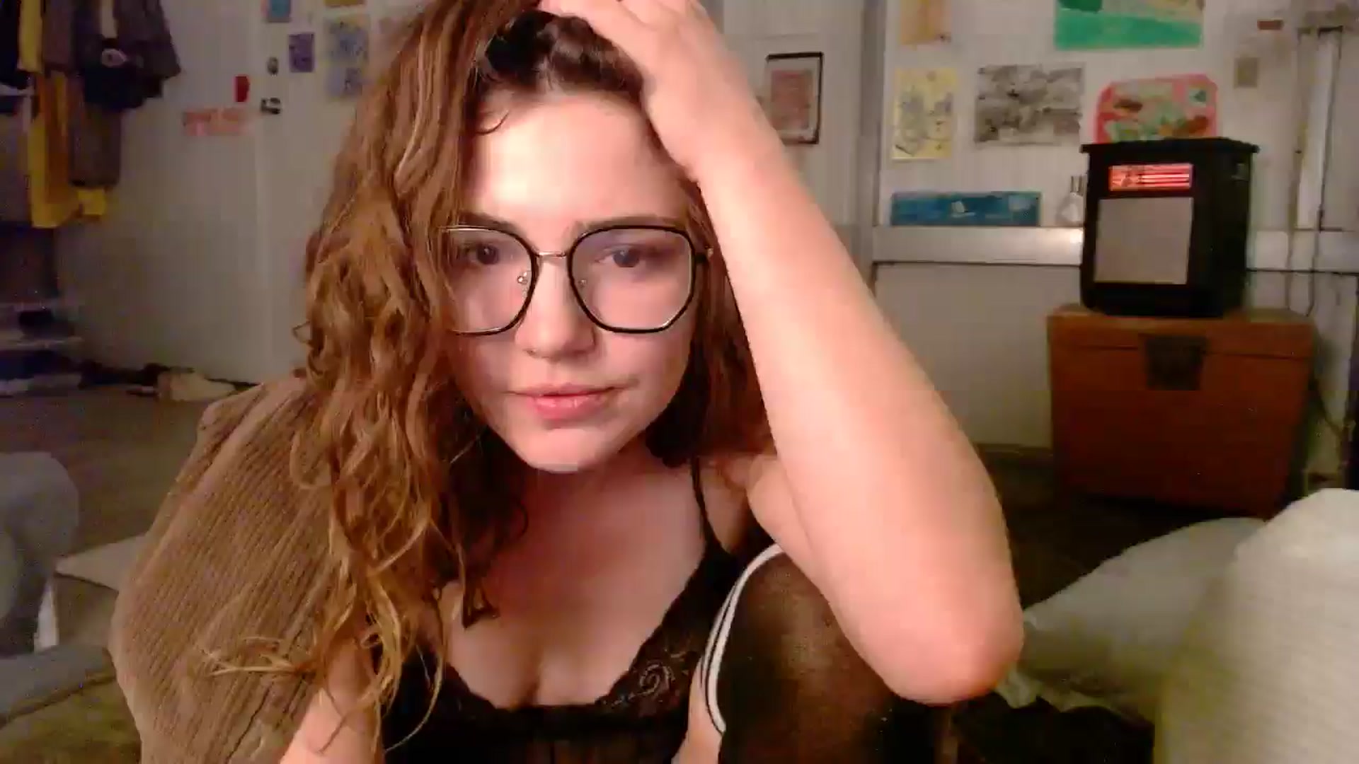 Gallery image thumbnail from Elizabeth005's myfreecams stream on, 04/26/2026, 10:29 image 7 of 20