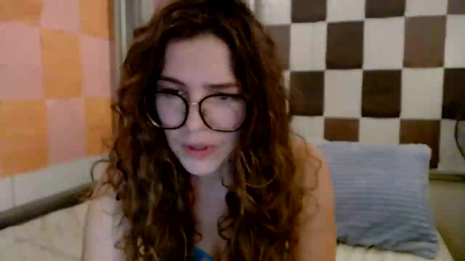 Gallery image thumbnail from Elizabeth005's myfreecams stream on, 08/31/2026, 09:17 image 15 of 20