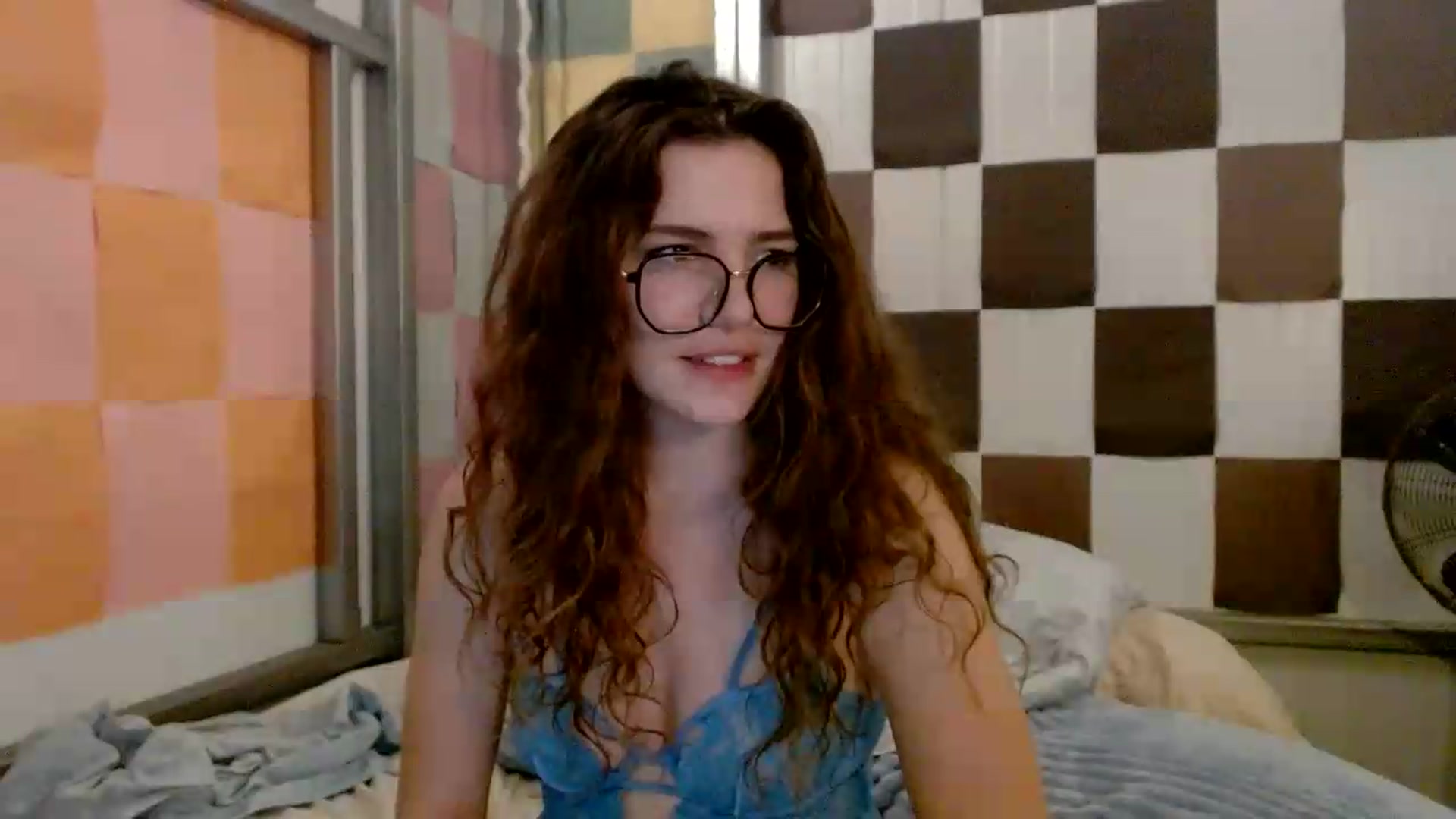 Gallery image thumbnail from Elizabeth005's myfreecams stream on, 08/31/2026, 11:28 image 13 of 20