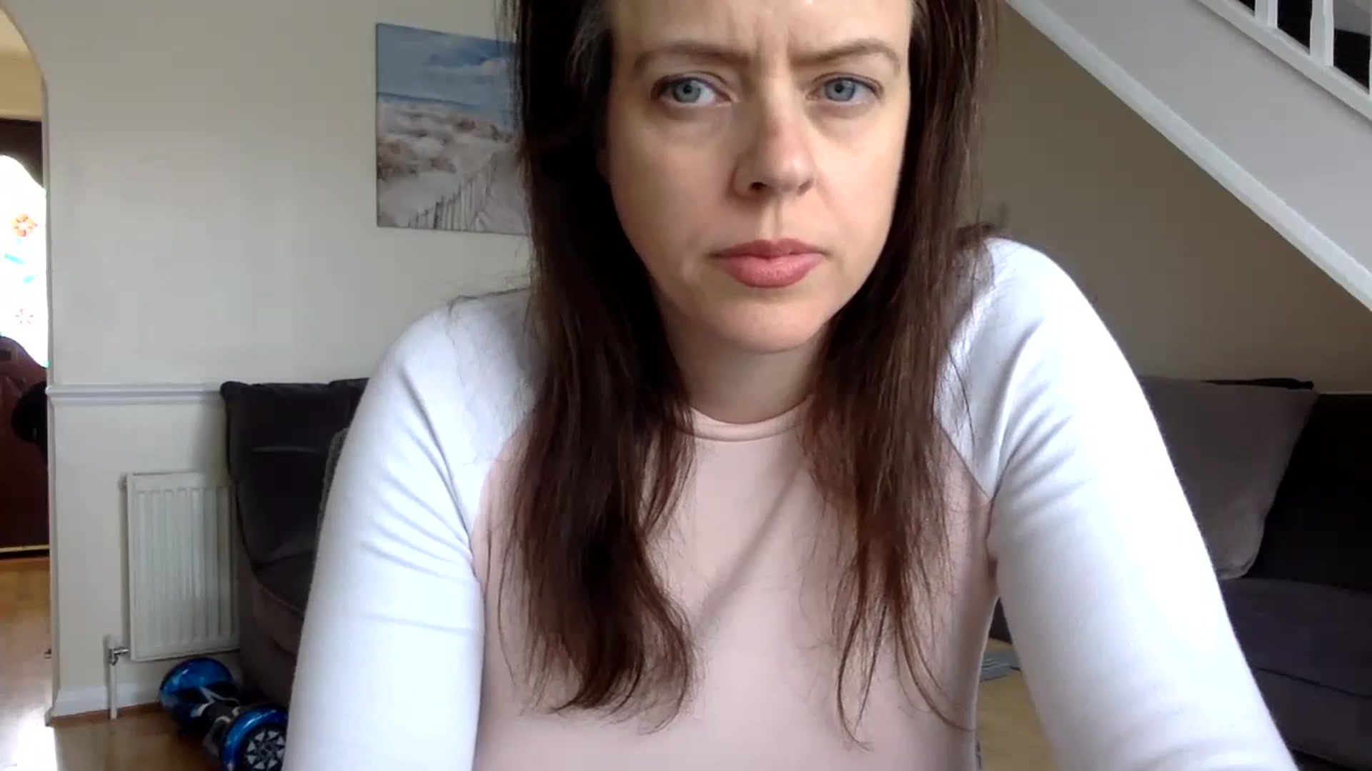 Gallery image thumbnail from ElizabethA's myfreecams stream on, 04/18/2024, 09:57 image 9 of 20