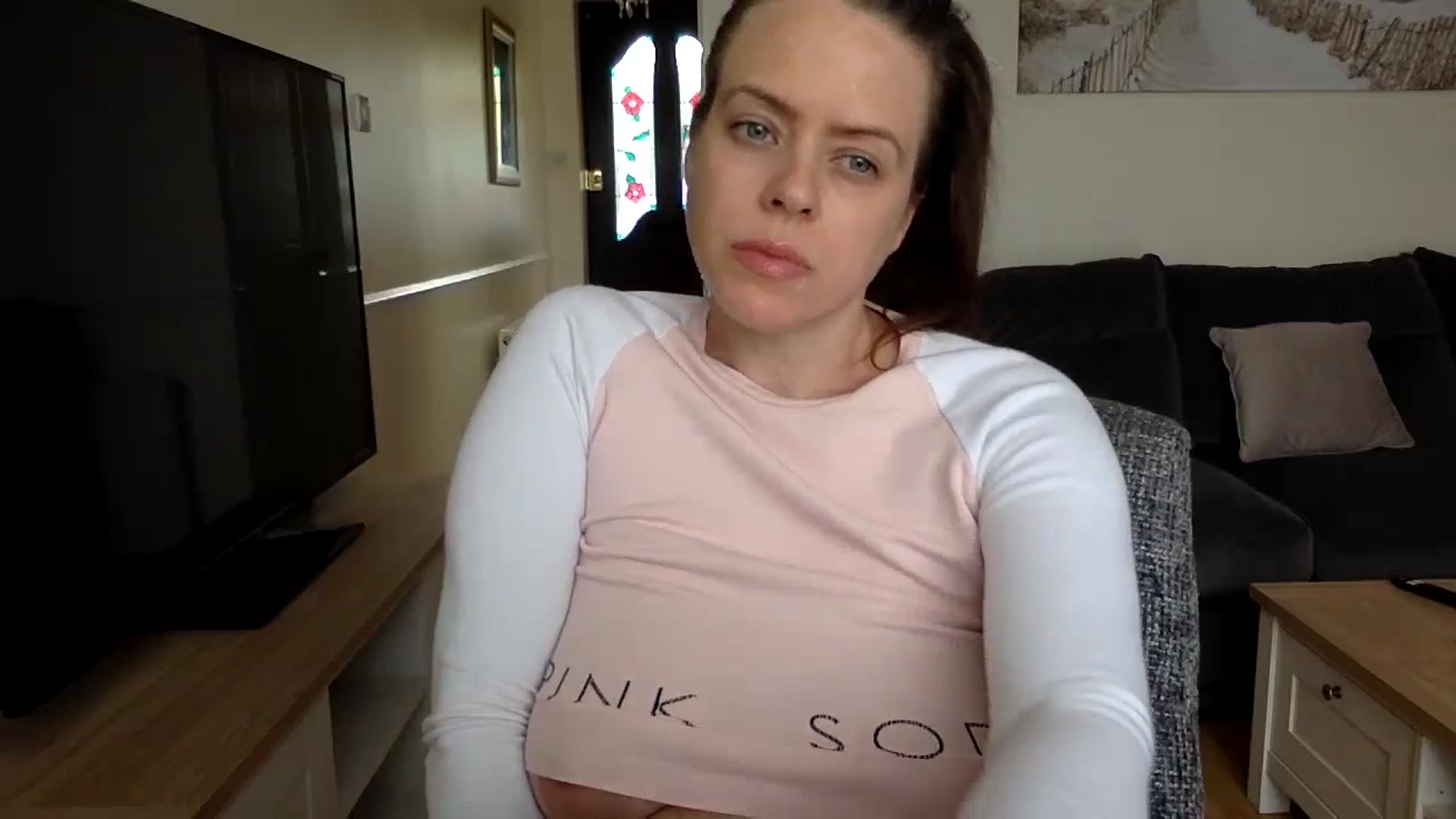 Gallery image thumbnail from ElizabethA's myfreecams stream on, 04/18/2024, 15:55 image 19 of 20