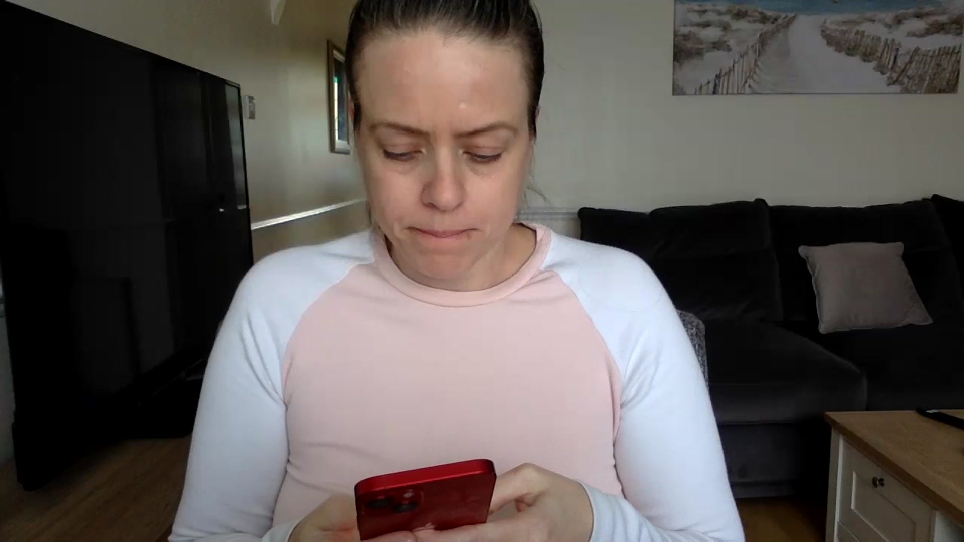 Gallery image thumbnail from ElizabethA's myfreecams stream on, 04/18/2024, 17:25 image 3 of 20