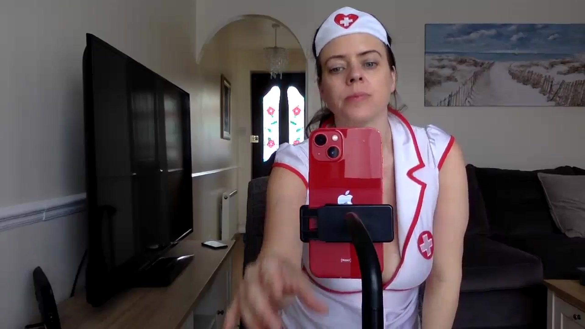 Gallery image thumbnail from ElizabethA's myfreecams stream on, 04/30/2024, 13:28 image 3 of 20