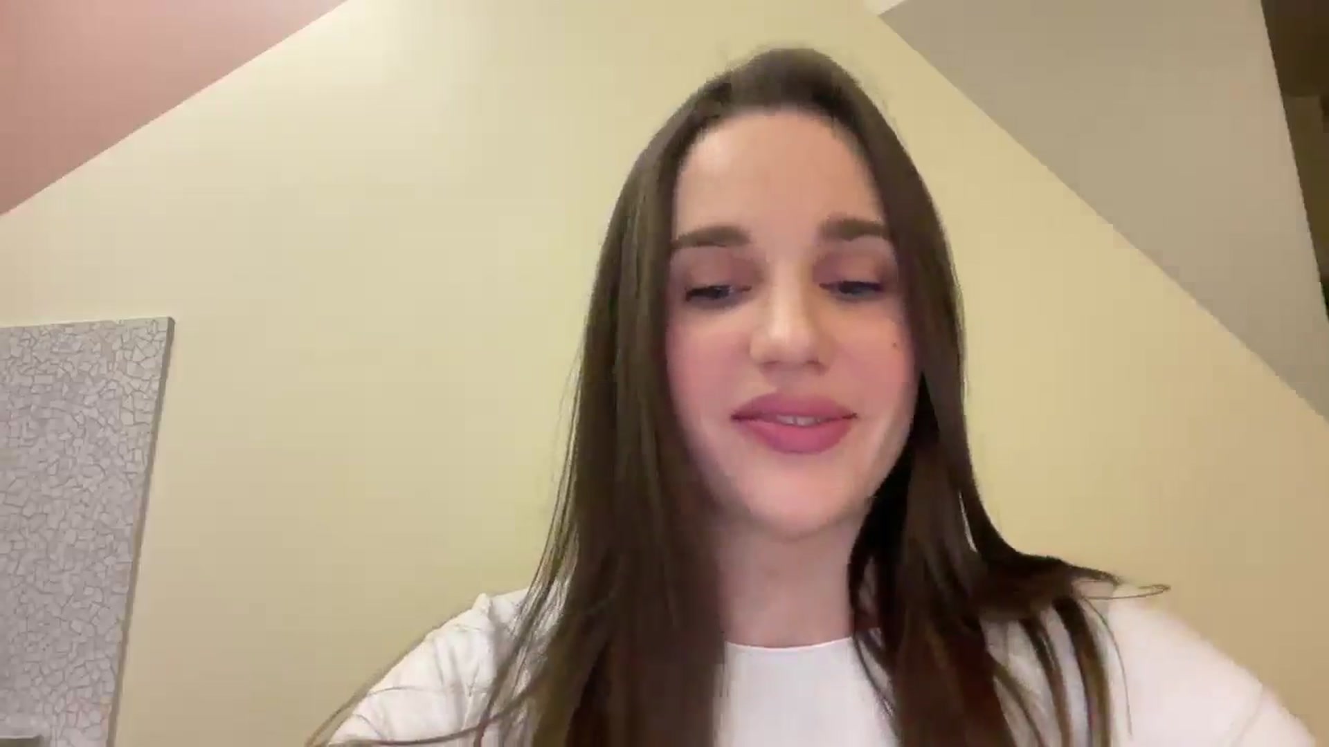 Gallery image thumbnail from ElizabethRoss's myfreecams stream on, 03/15/2026, 17:17 image 10 of 20