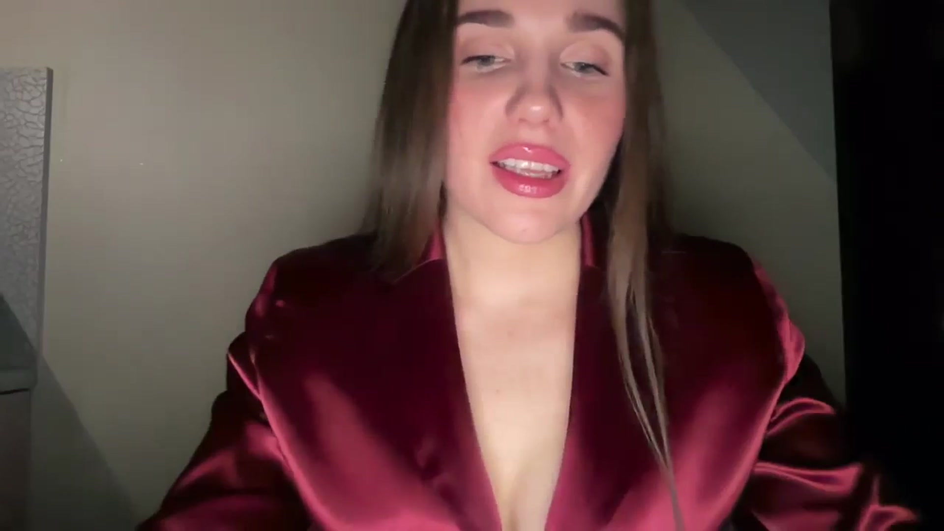 Gallery image thumbnail from ElizabethRoss's myfreecams stream on, 03/30/2026, 23:13 image 18 of 20