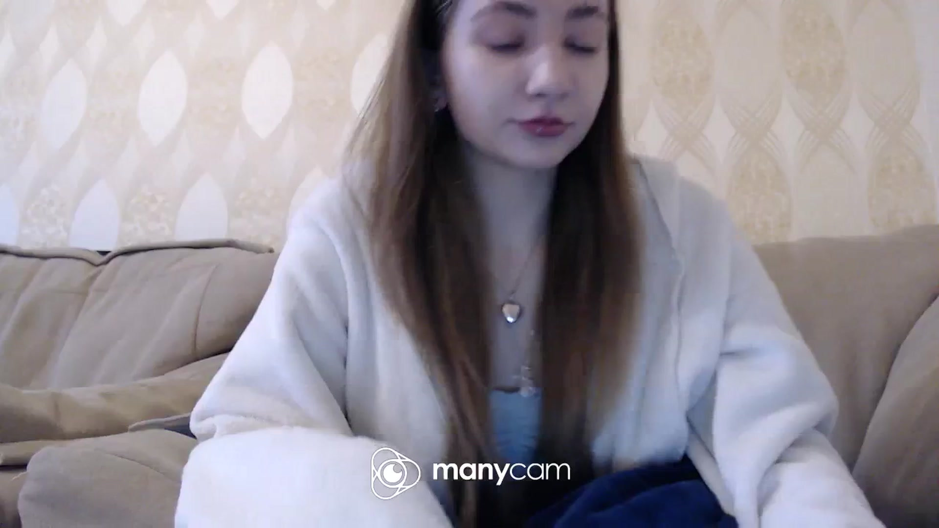 Gallery image thumbnail from Elizabethhh's myfreecams stream on, 12/08/2025, 13:09 image 2 of 20