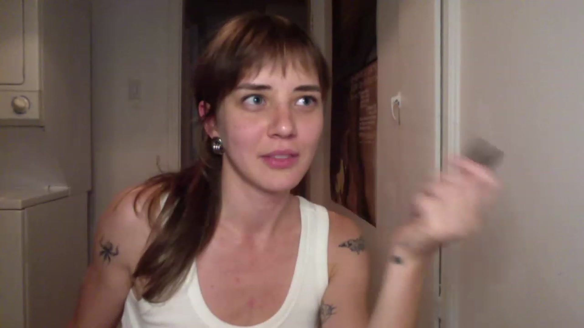Gallery image thumbnail from Elizaforyou's myfreecams stream on, 07/06/2023, 04:12 image 17 of 20