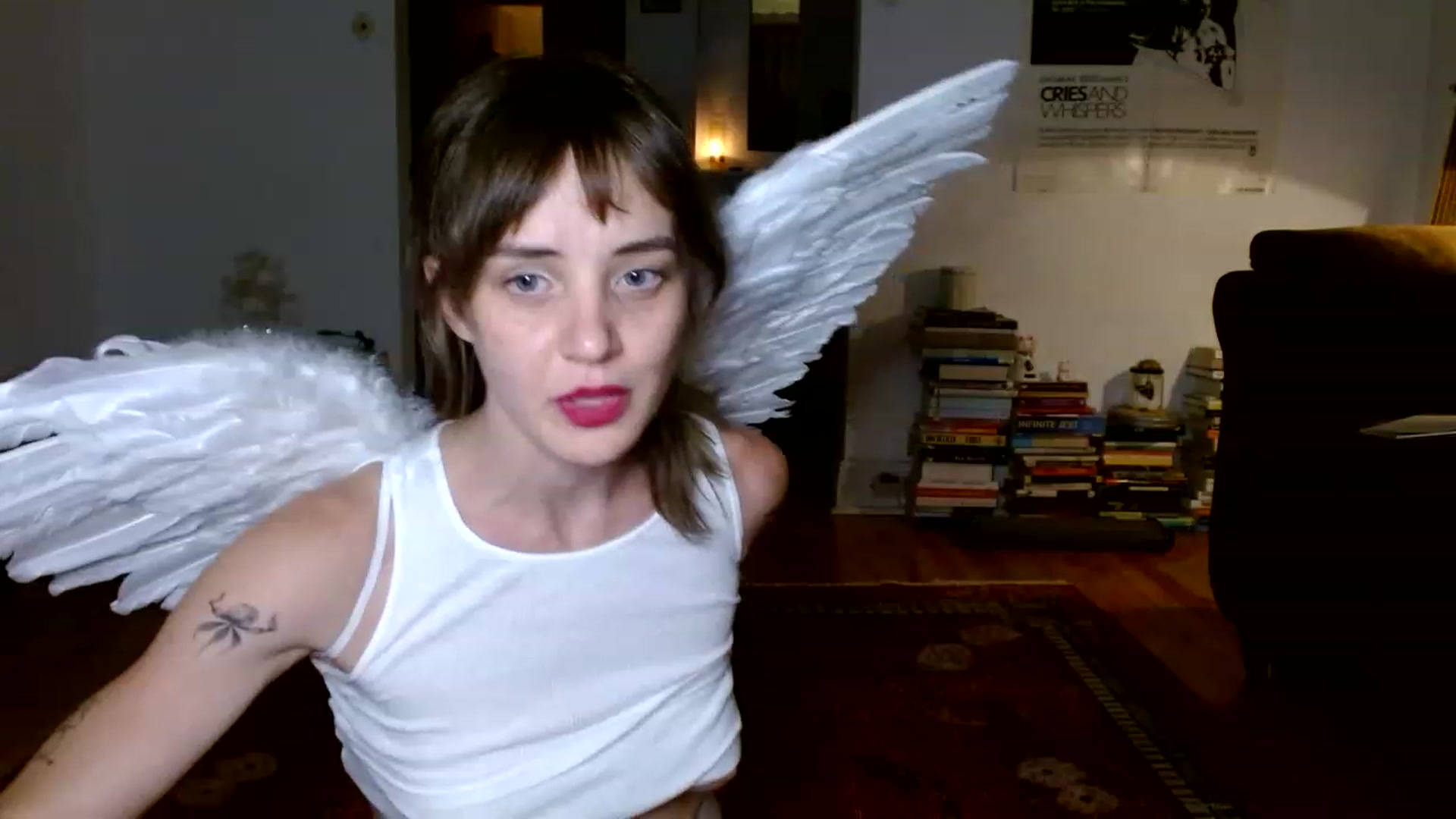 Gallery image thumbnail from Elizaforyou's myfreecams stream on, 07/19/2023, 03:22 image 16 of 20