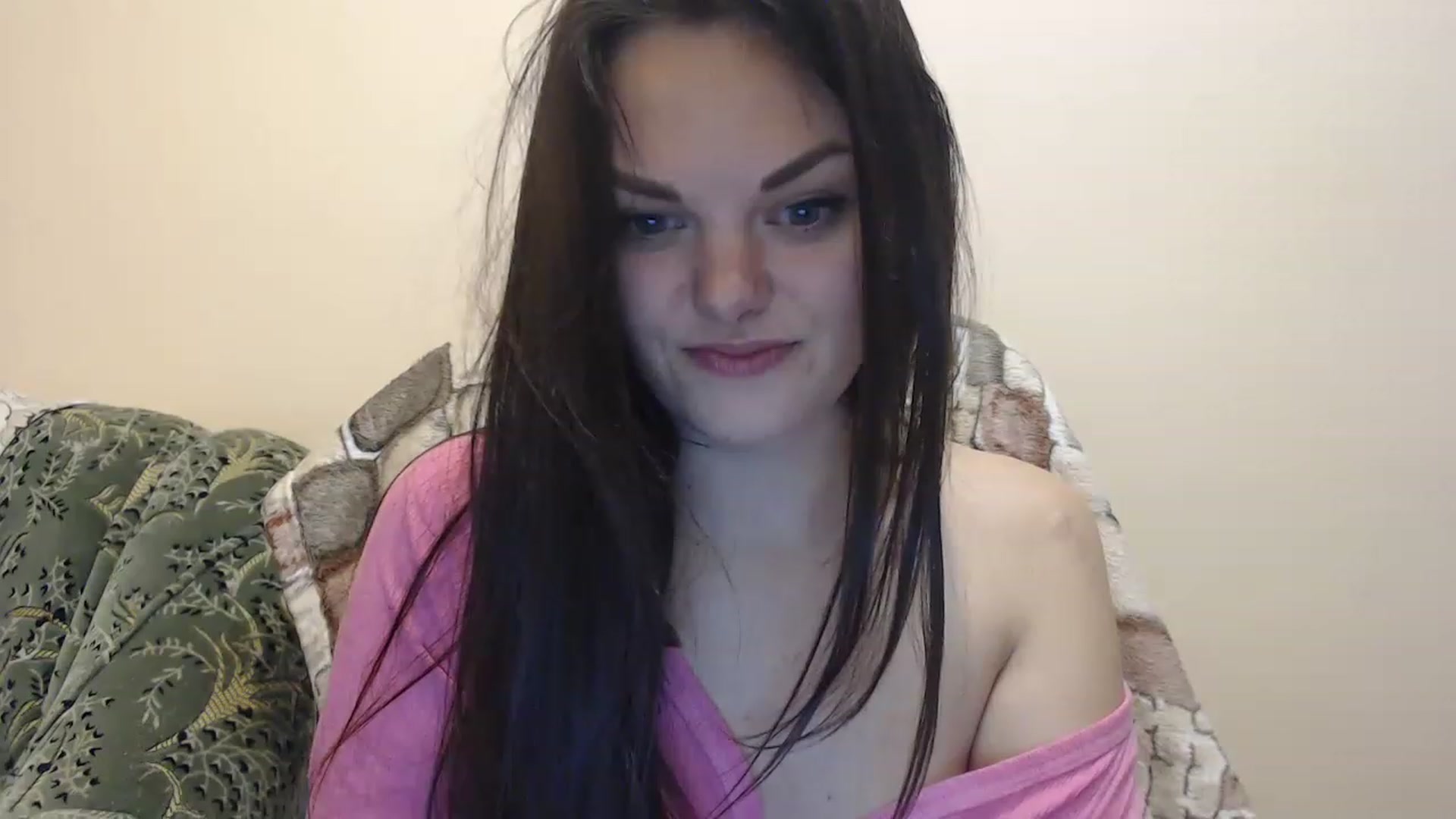 Gallery image thumbnail from Elizaveta25's myfreecams stream on, 11/24/2022, 21:12 image 14 of 20