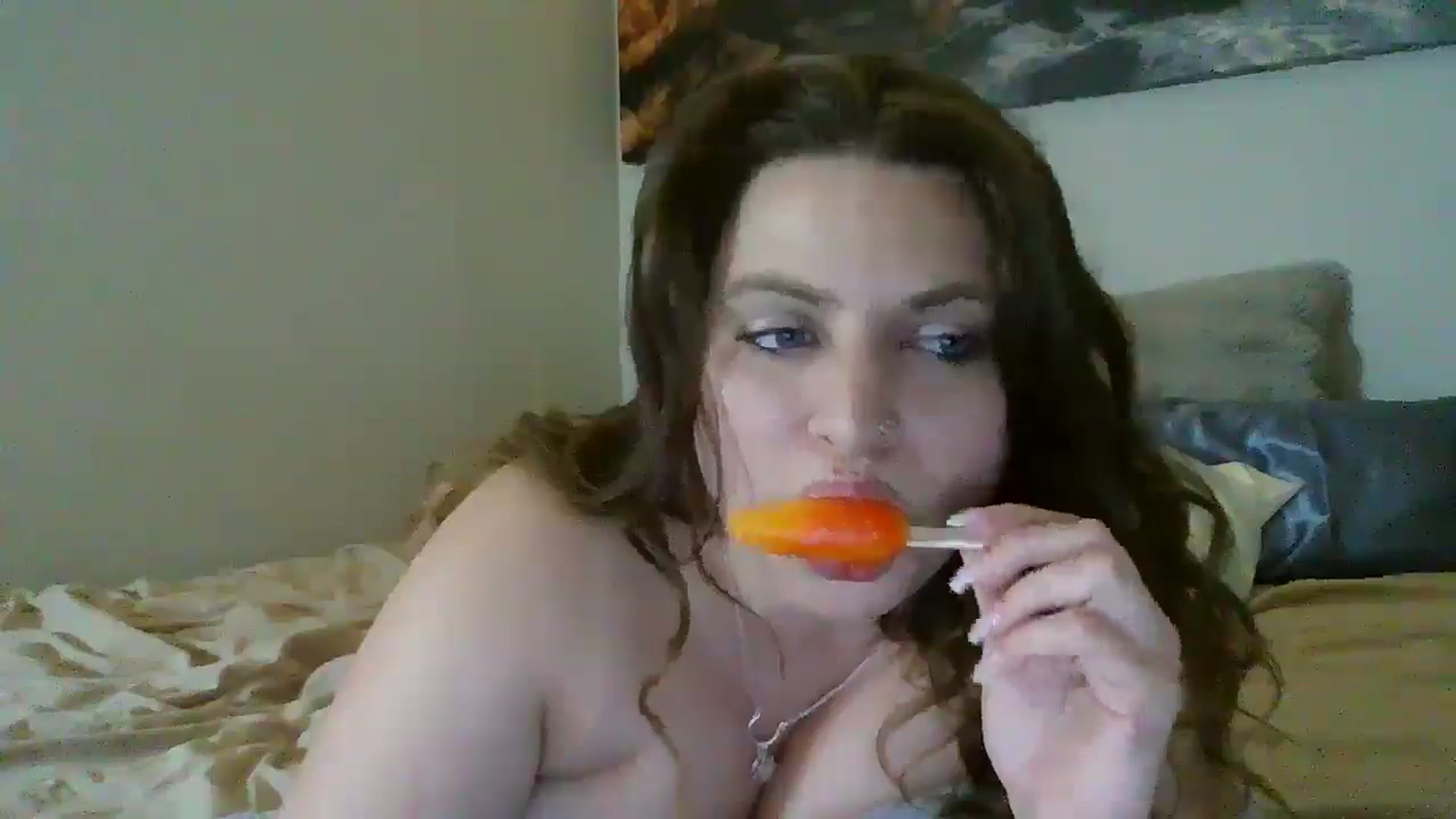Gallery image thumbnail from Elizzababy's myfreecams stream on, 06/27/2025, 06:16 image 15 of 20