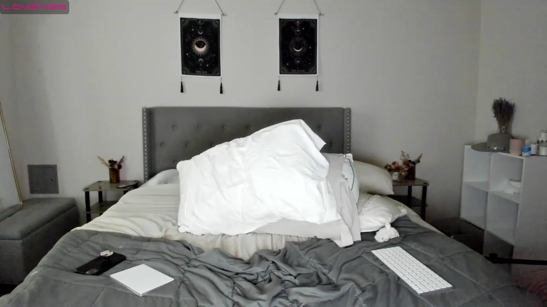 Gallery image thumbnail from EllaCakes's myfreecams stream on, 01/03/2023, 20:19 image 4 of 20
