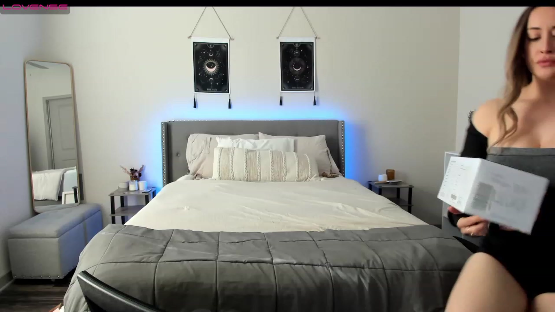 Gallery image thumbnail from EllaCakes's myfreecams stream on, 01/10/2023, 20:20 image 7 of 20
