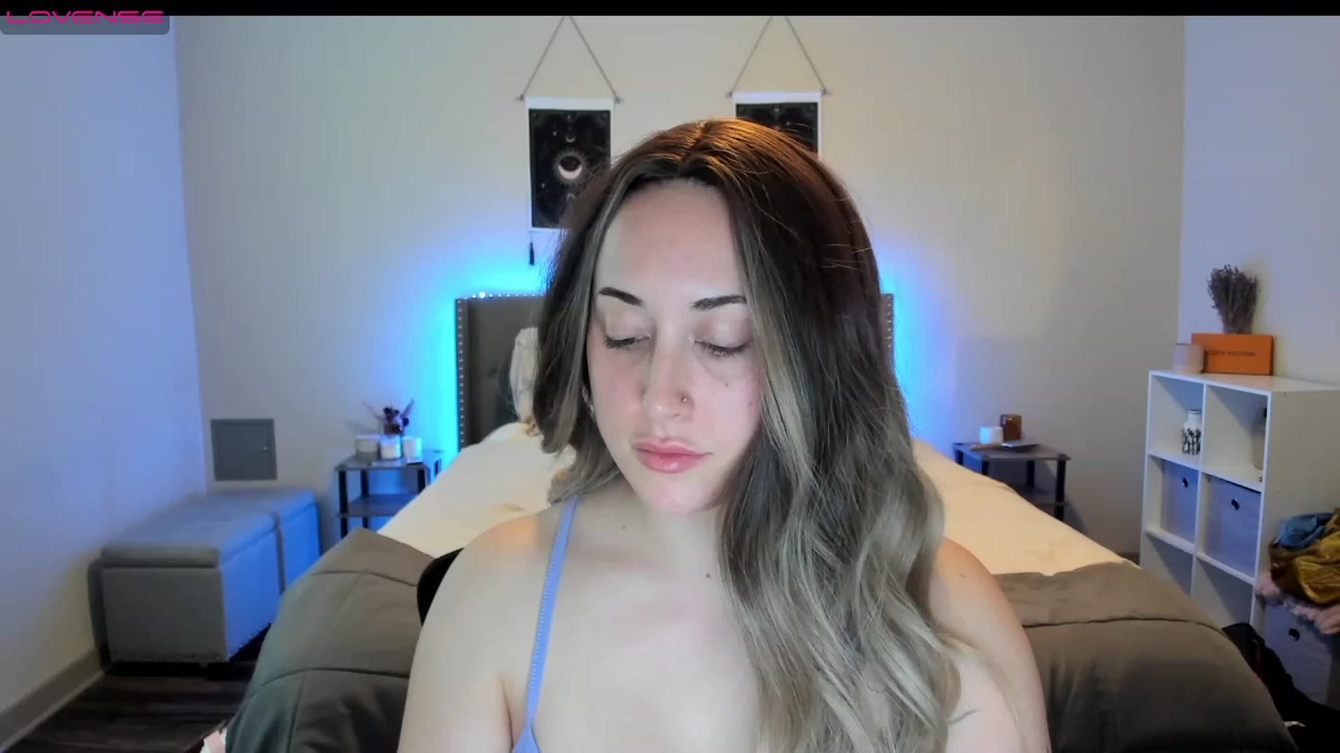 Gallery image thumbnail from EllaCakes's myfreecams stream on, 01/13/2023, 20:40 image 4 of 20