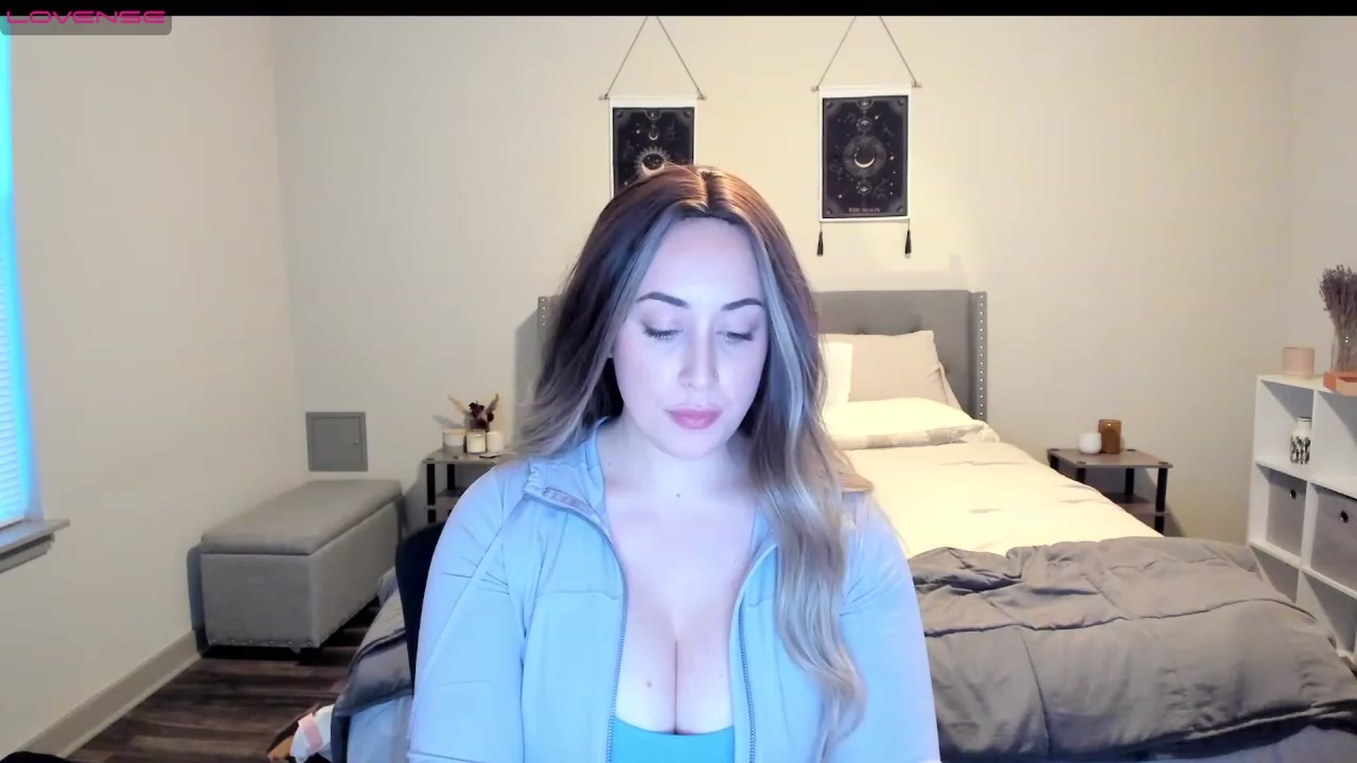 Gallery image thumbnail from EllaCakes's myfreecams stream on, 01/15/2023, 23:19 image 11 of 20