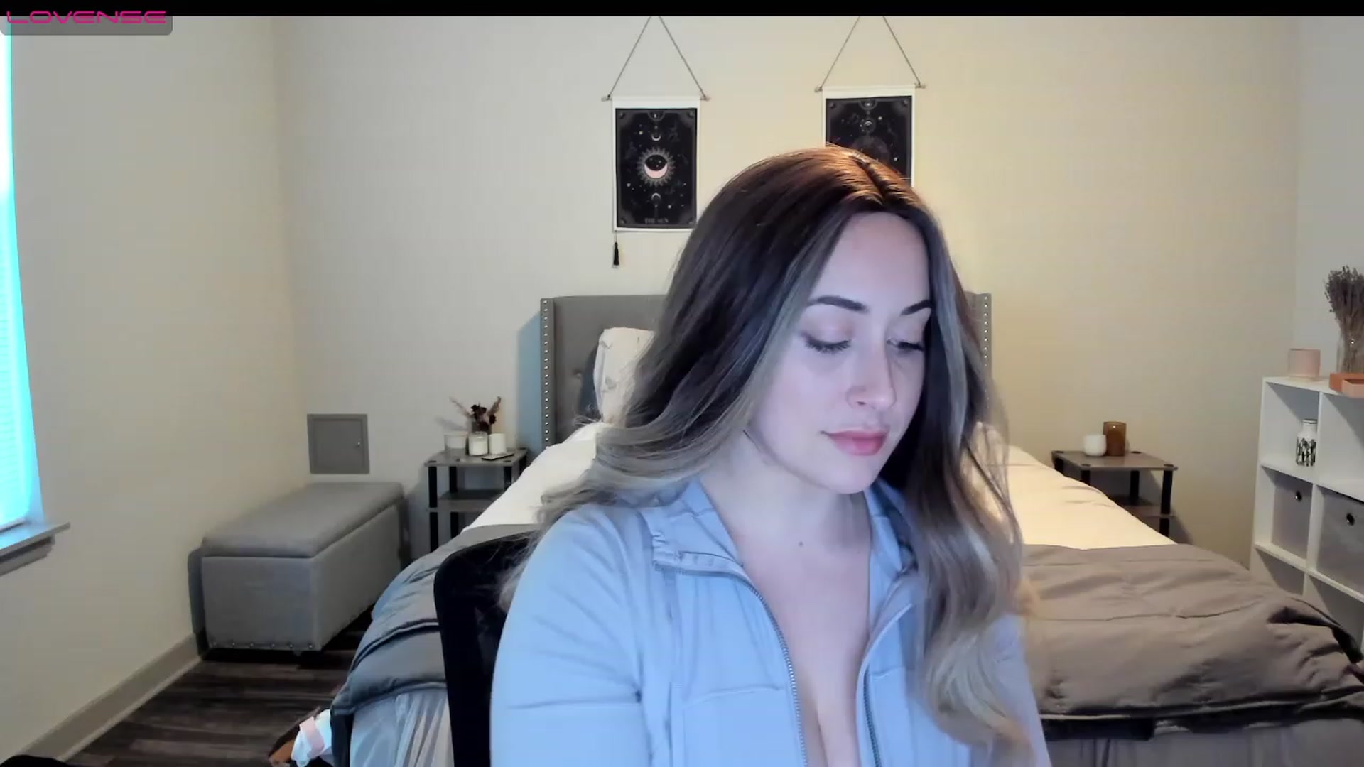 Gallery image thumbnail from EllaCakes's myfreecams stream on, 01/15/2023, 23:19 image 1 of 20