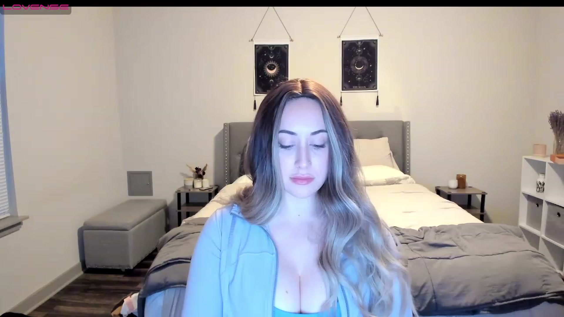 Gallery image thumbnail from EllaCakes's myfreecams stream on, 01/15/2023, 23:19 image 19 of 20