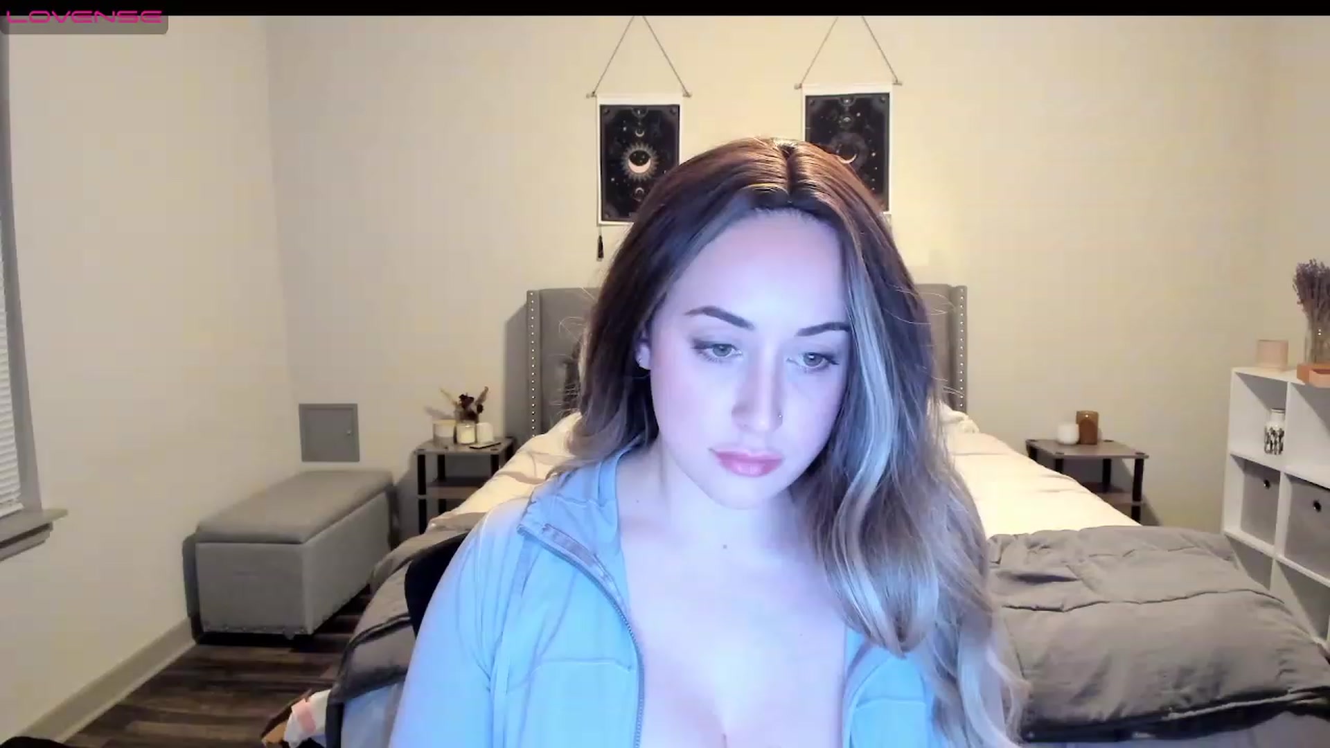 Gallery image thumbnail from EllaCakes's myfreecams stream on, 01/15/2023, 23:39 image 19 of 20