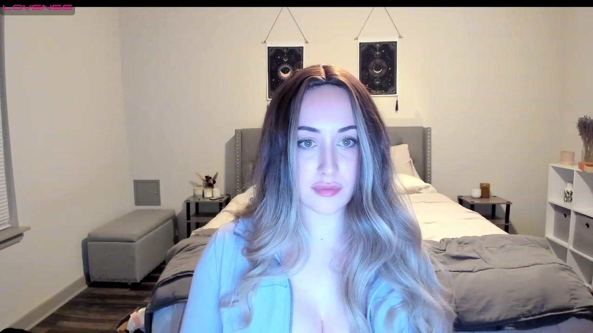 Gallery image thumbnail from EllaCakes's myfreecams stream on, 01/15/2023, 23:39 image 15 of 20