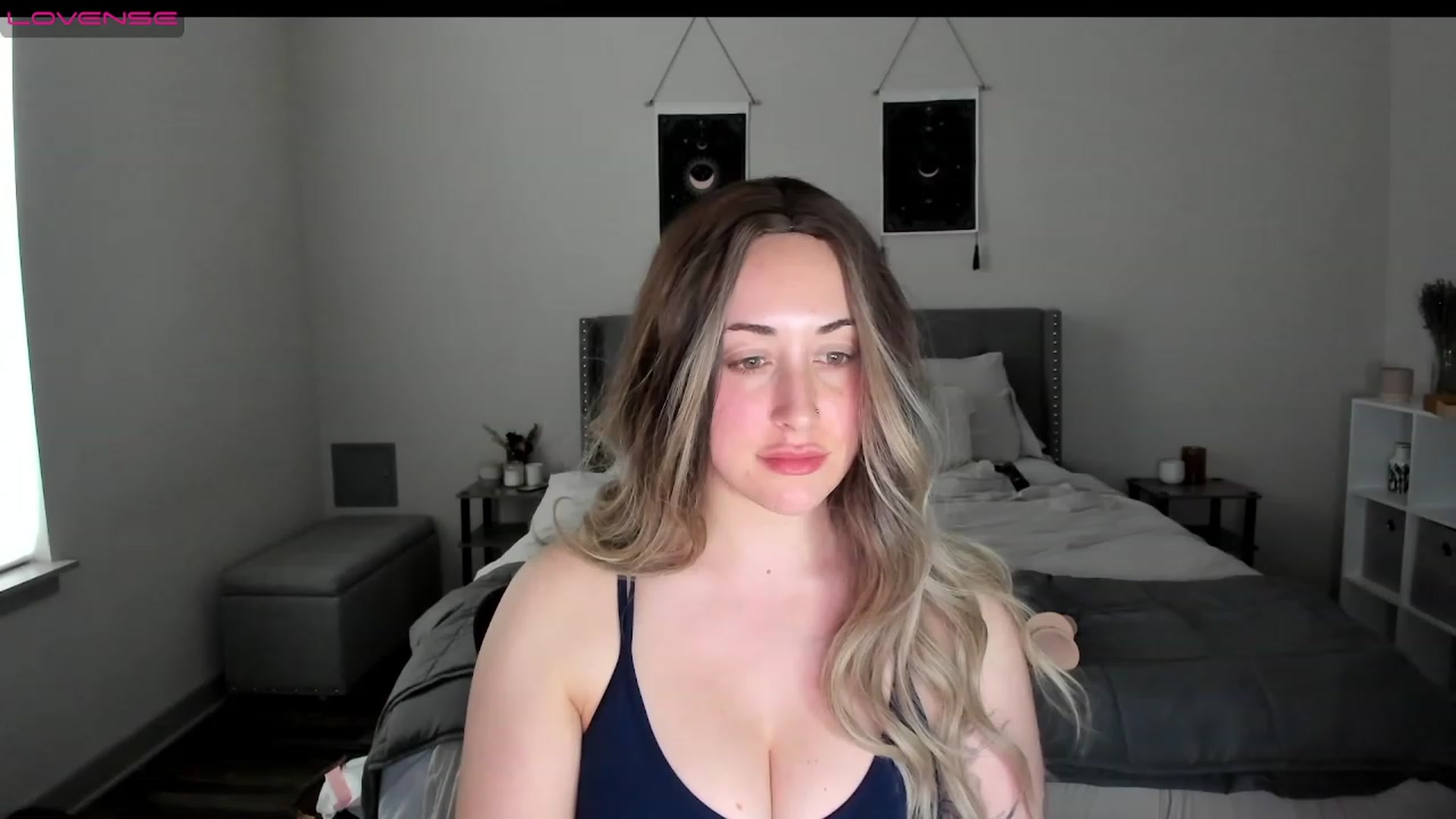 Gallery image thumbnail from EllaCakes's myfreecams stream on, 01/16/2023, 22:17 image 3 of 20
