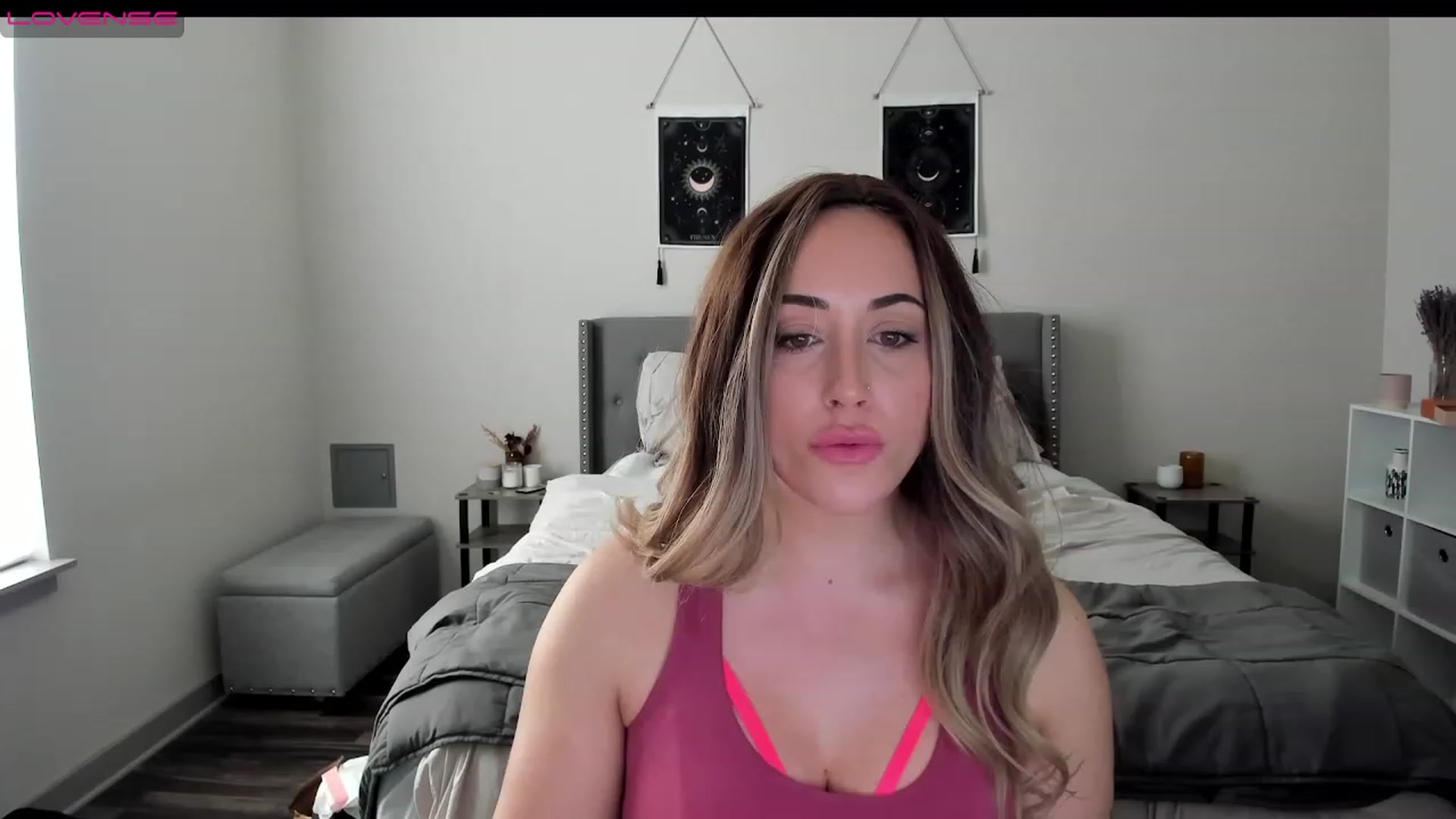 Gallery image thumbnail from EllaCakes's myfreecams stream on, 01/17/2023, 20:24 image 6 of 20