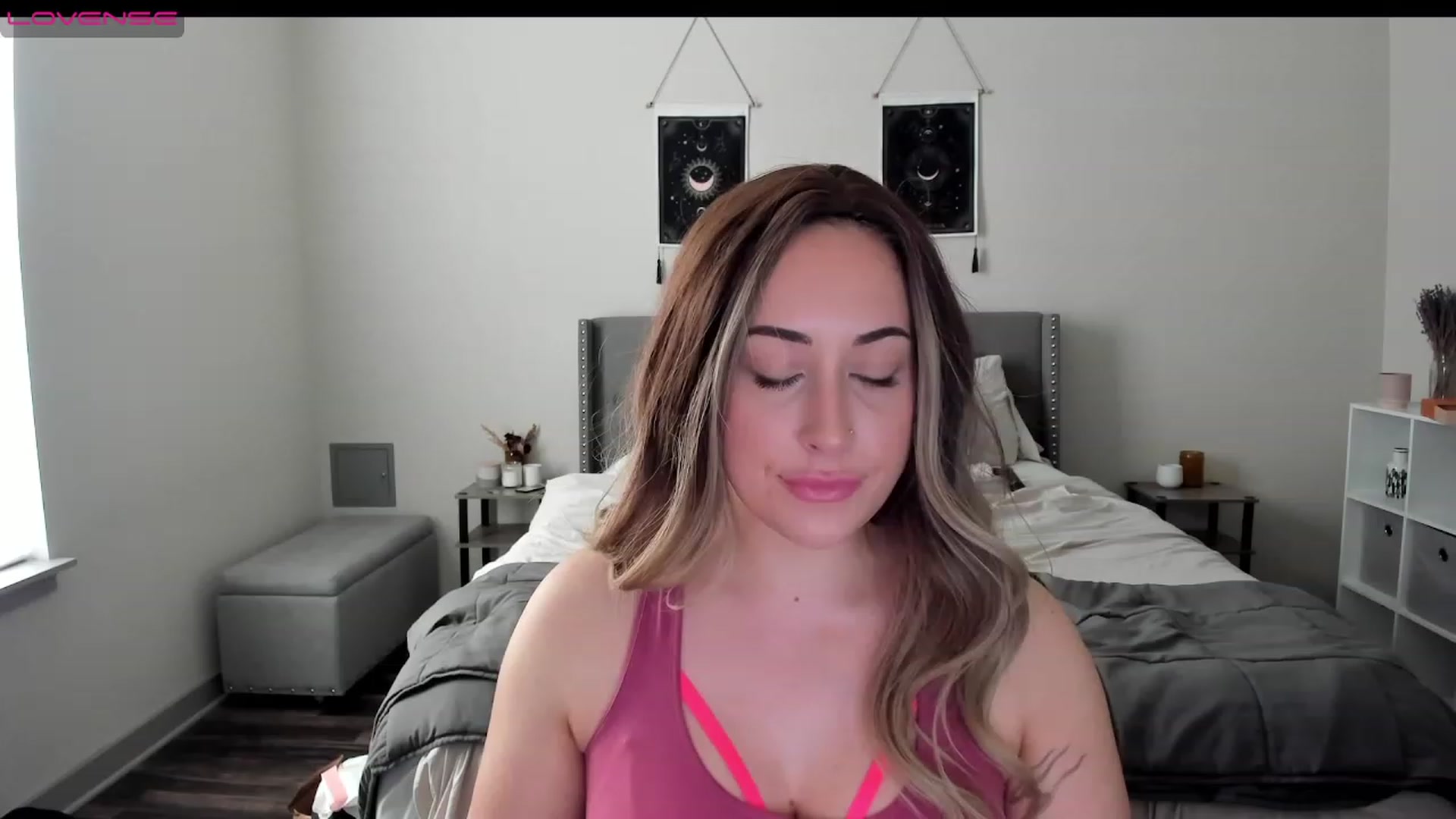 Gallery image thumbnail from EllaCakes's myfreecams stream on, 01/17/2023, 20:24 image 8 of 20