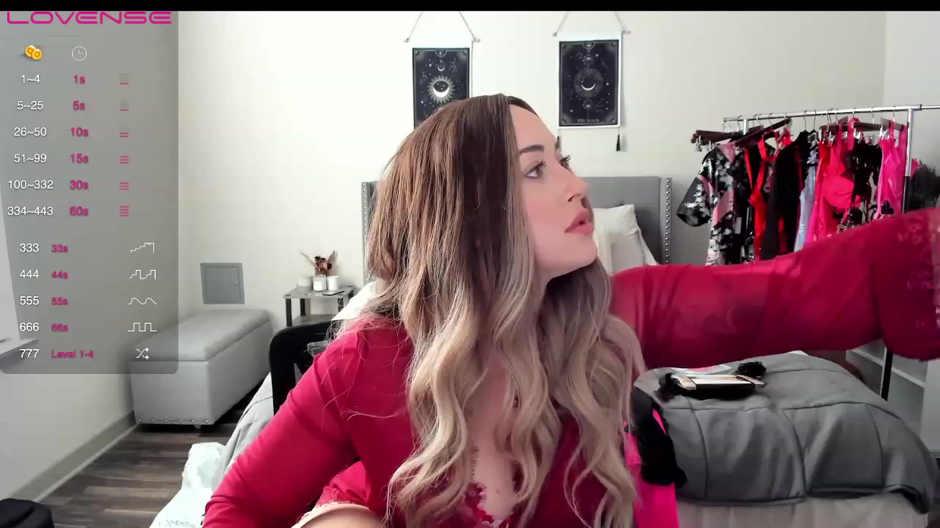 Gallery image thumbnail from EllaCakes's myfreecams stream on, 01/19/2023, 22:15 image 4 of 20