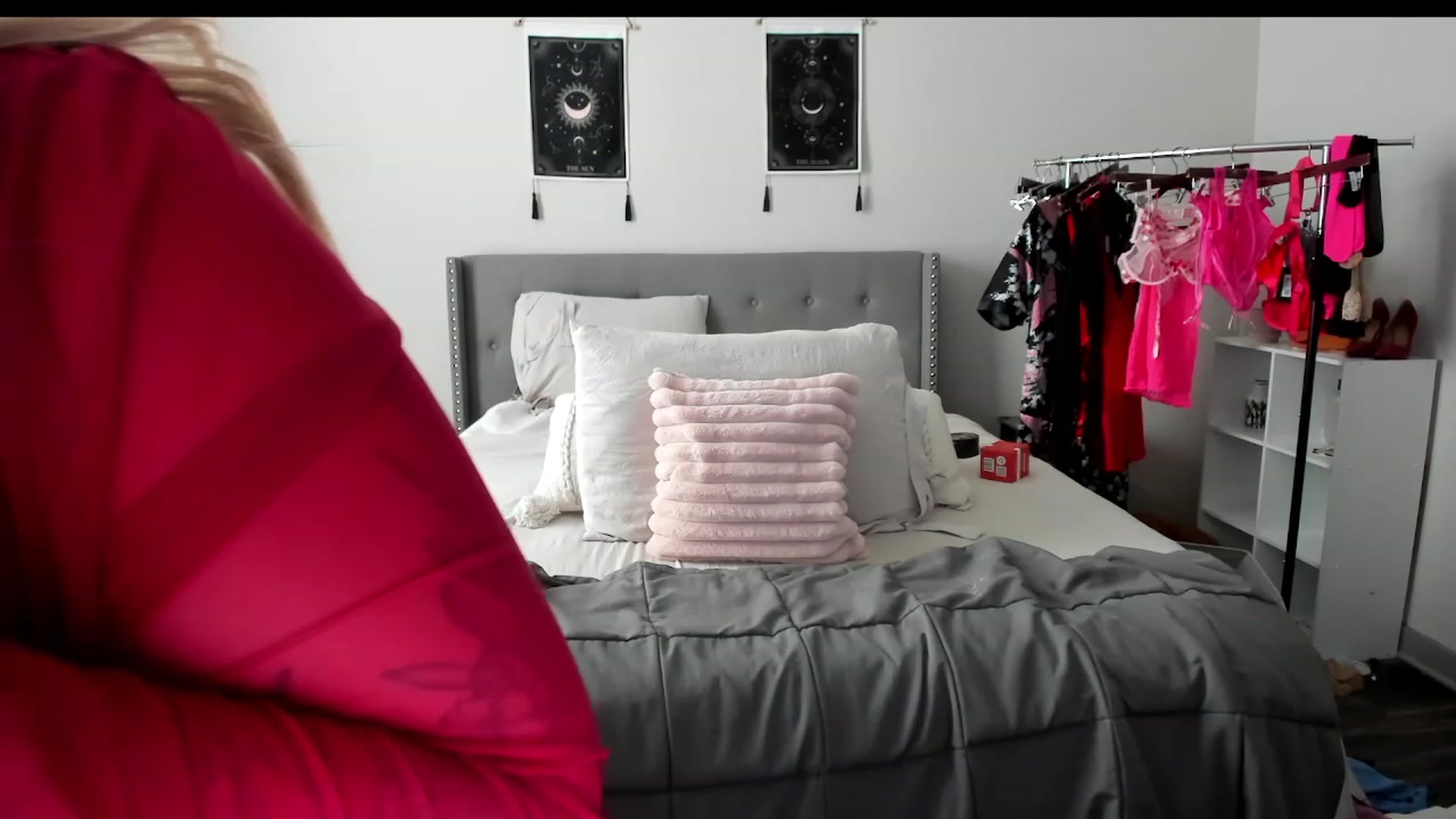 Gallery image thumbnail from EllaCakes's myfreecams stream on, 02/14/2023, 19:25 image 2 of 20