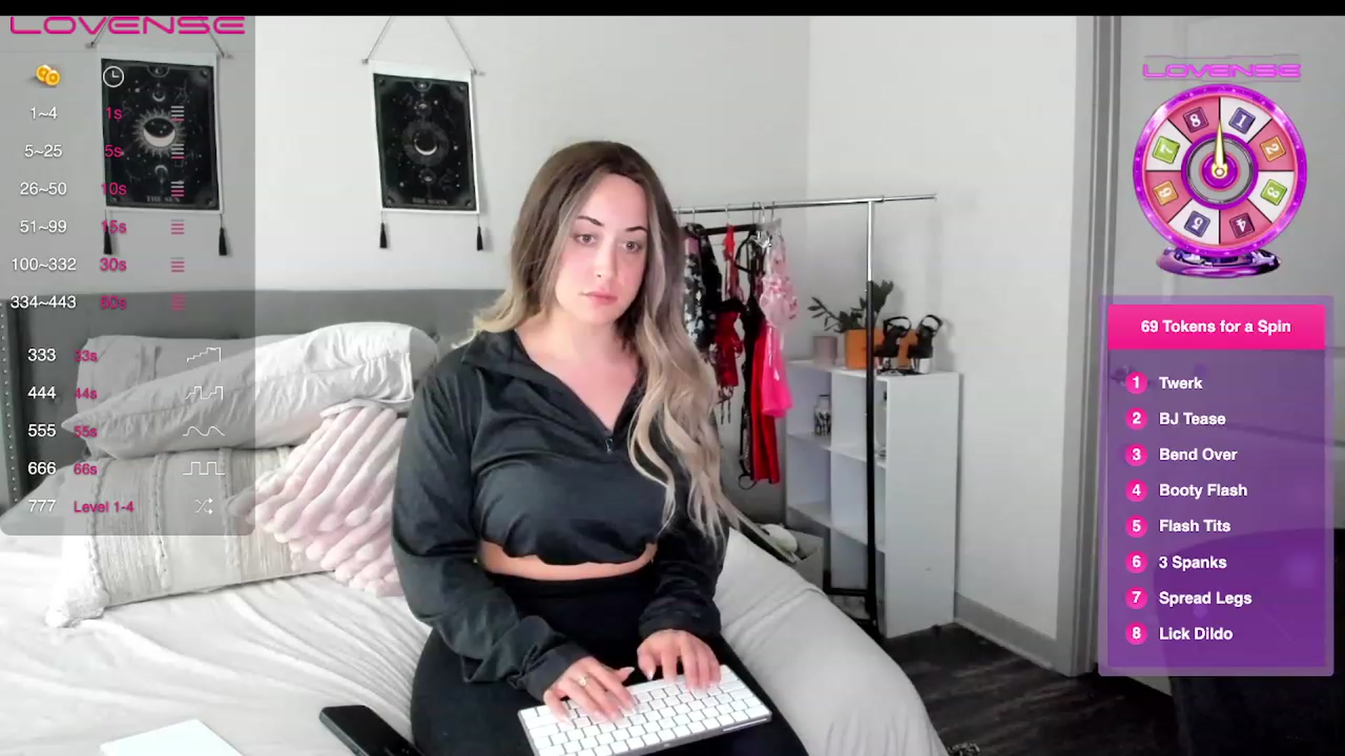 Gallery image thumbnail from EllaCakes's myfreecams stream on, 03/02/2023, 20:42 image 2 of 20