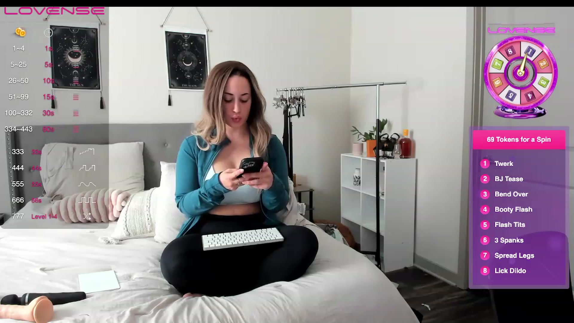 Gallery image thumbnail from EllaCakes's myfreecams stream on, 03/07/2023, 20:24 image 11 of 20
