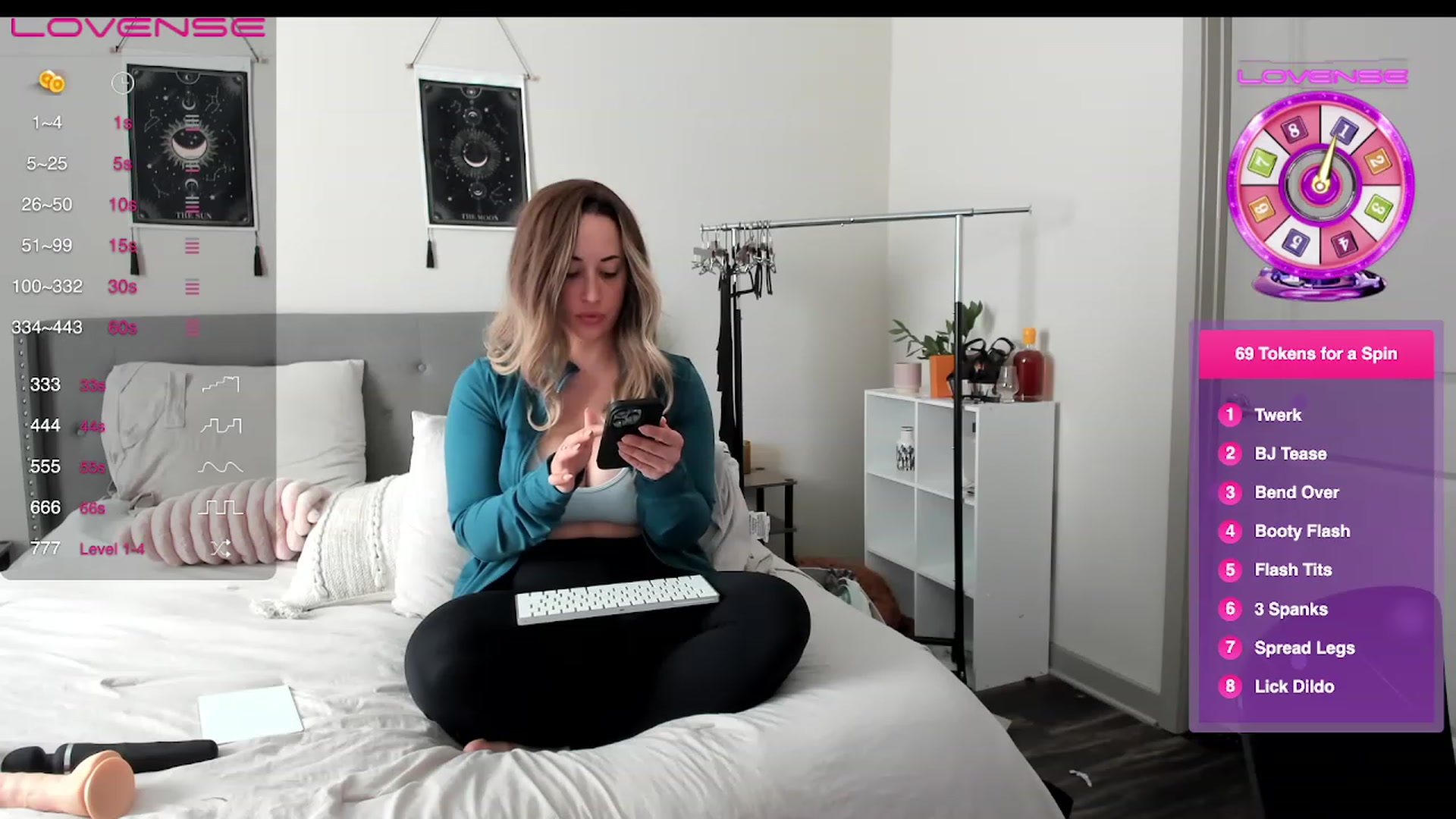 Gallery image thumbnail from EllaCakes's myfreecams stream on, 03/07/2023, 20:24 image 13 of 20